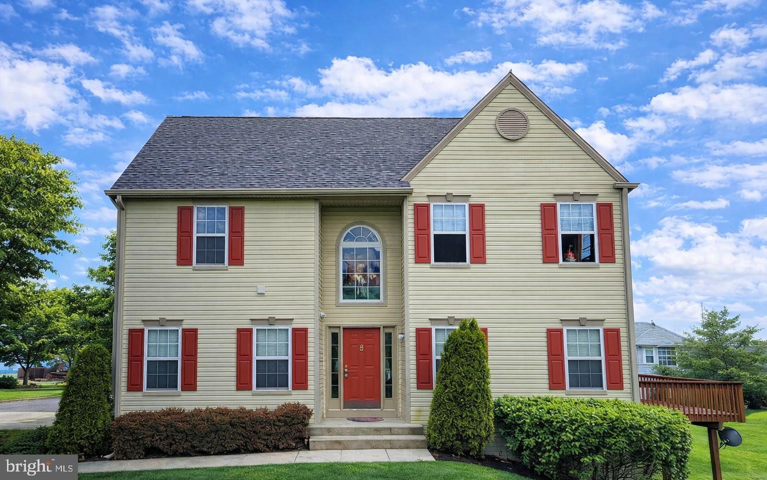 115 FARRINGTON COURT