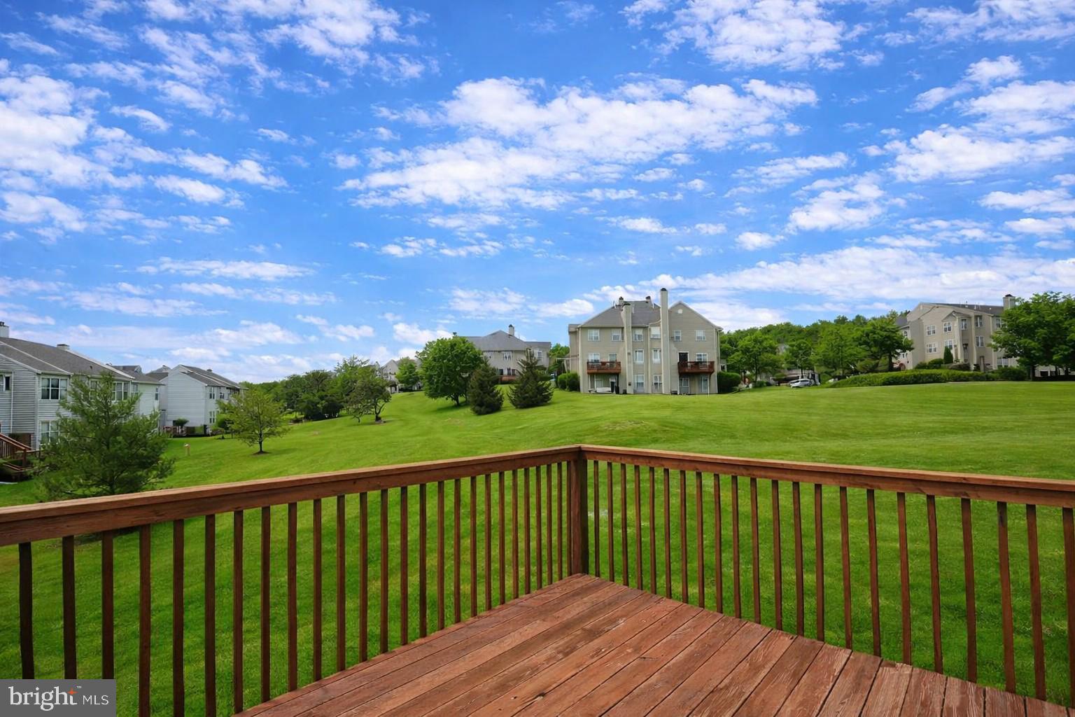 115 FARRINGTON COURT