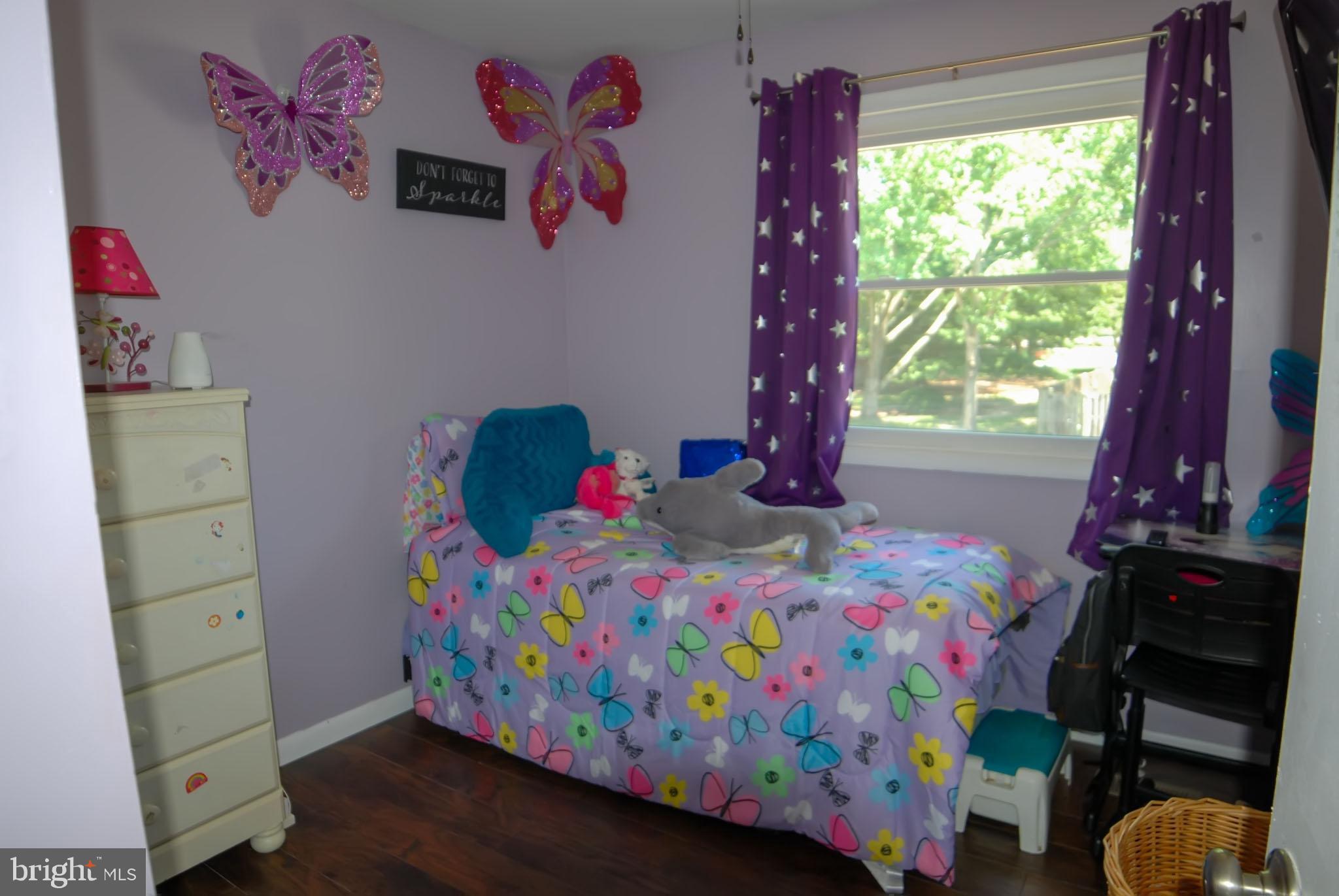 CROFTON MEADOWS - Residential