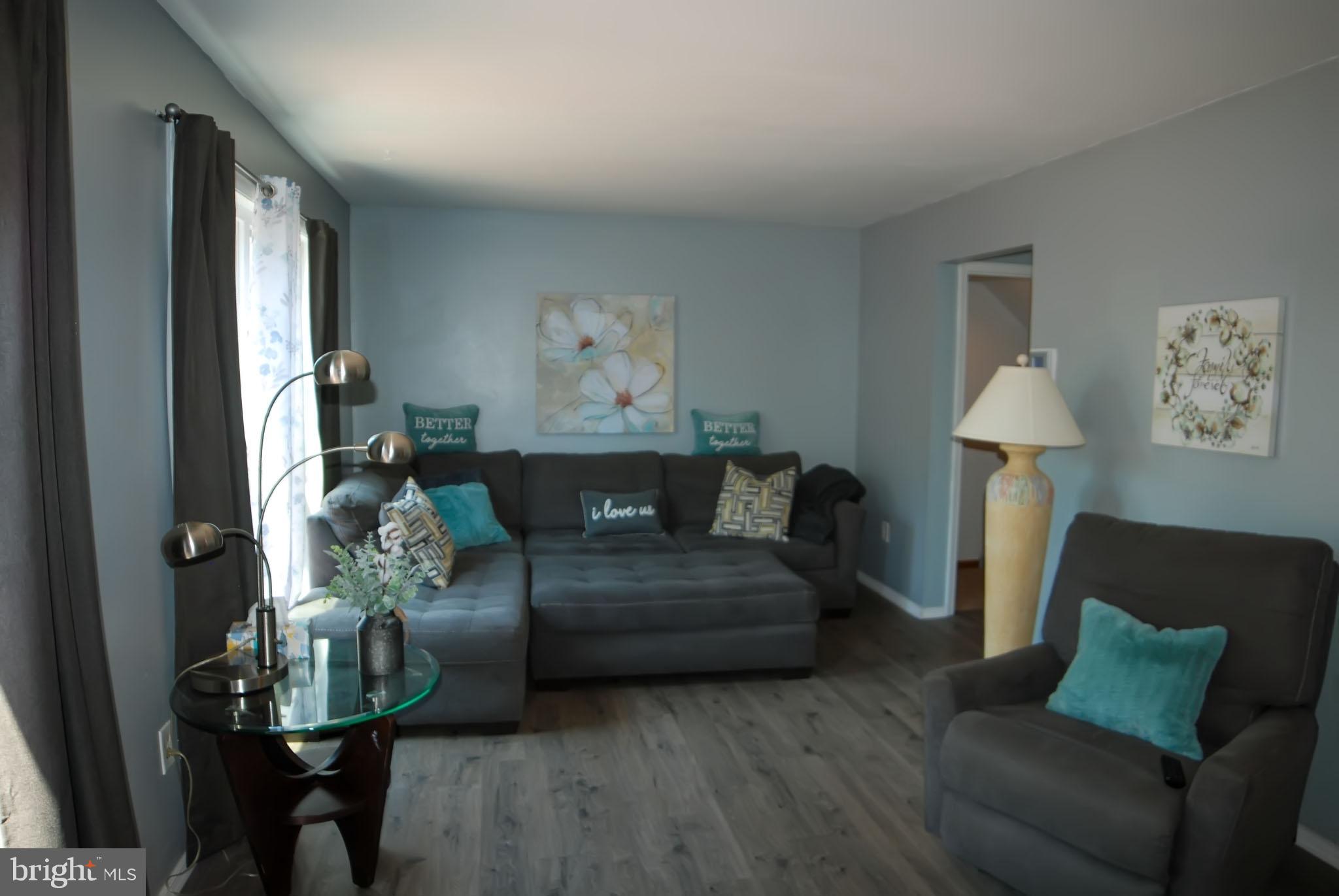 CROFTON MEADOWS - Residential