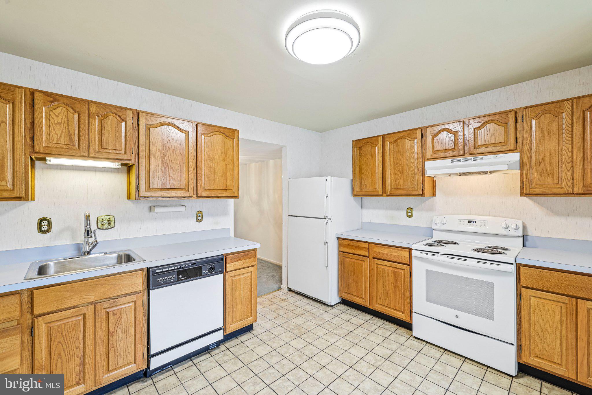 10040 WEDGE WAY