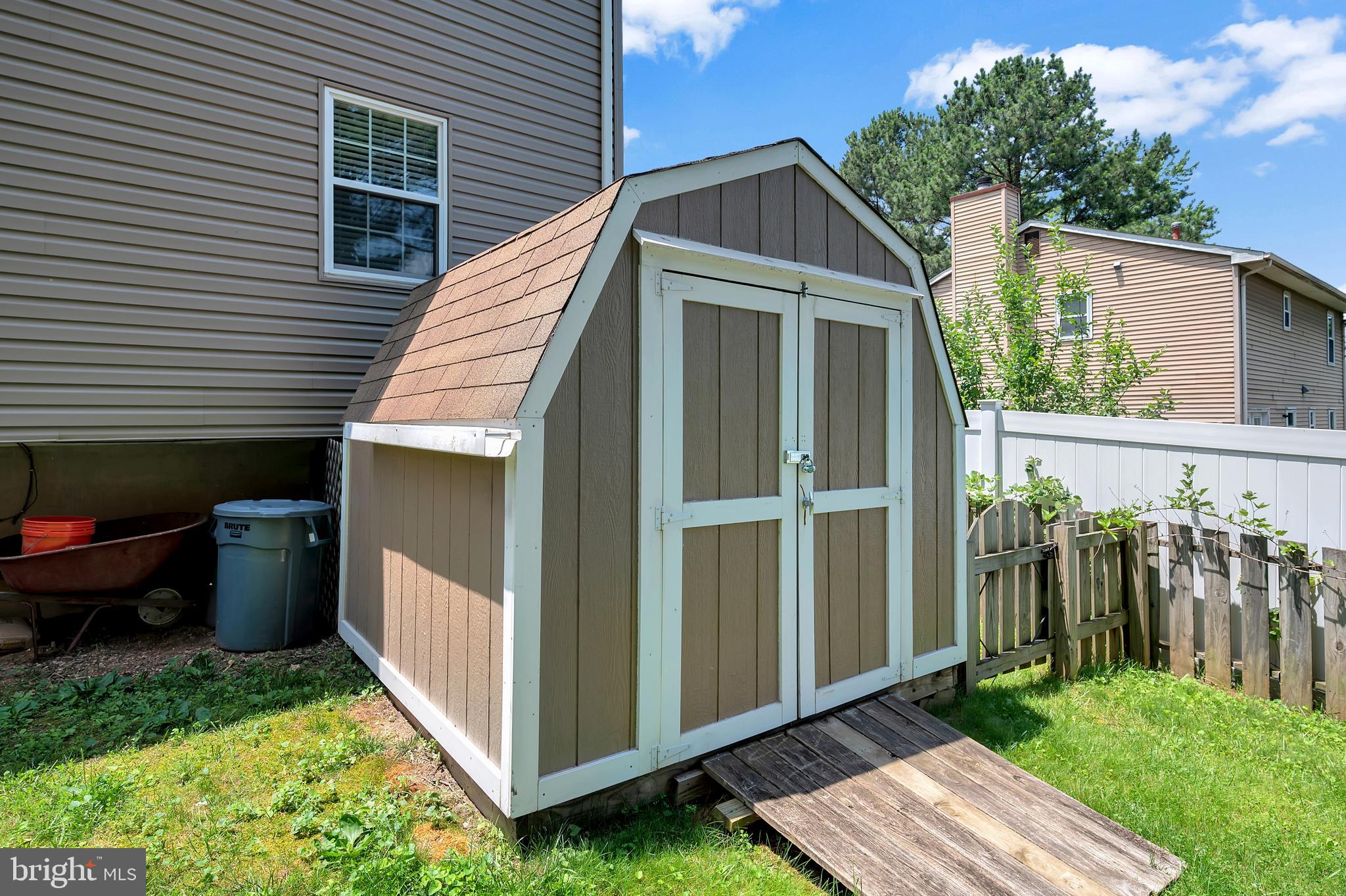 DALE CITY - Residential