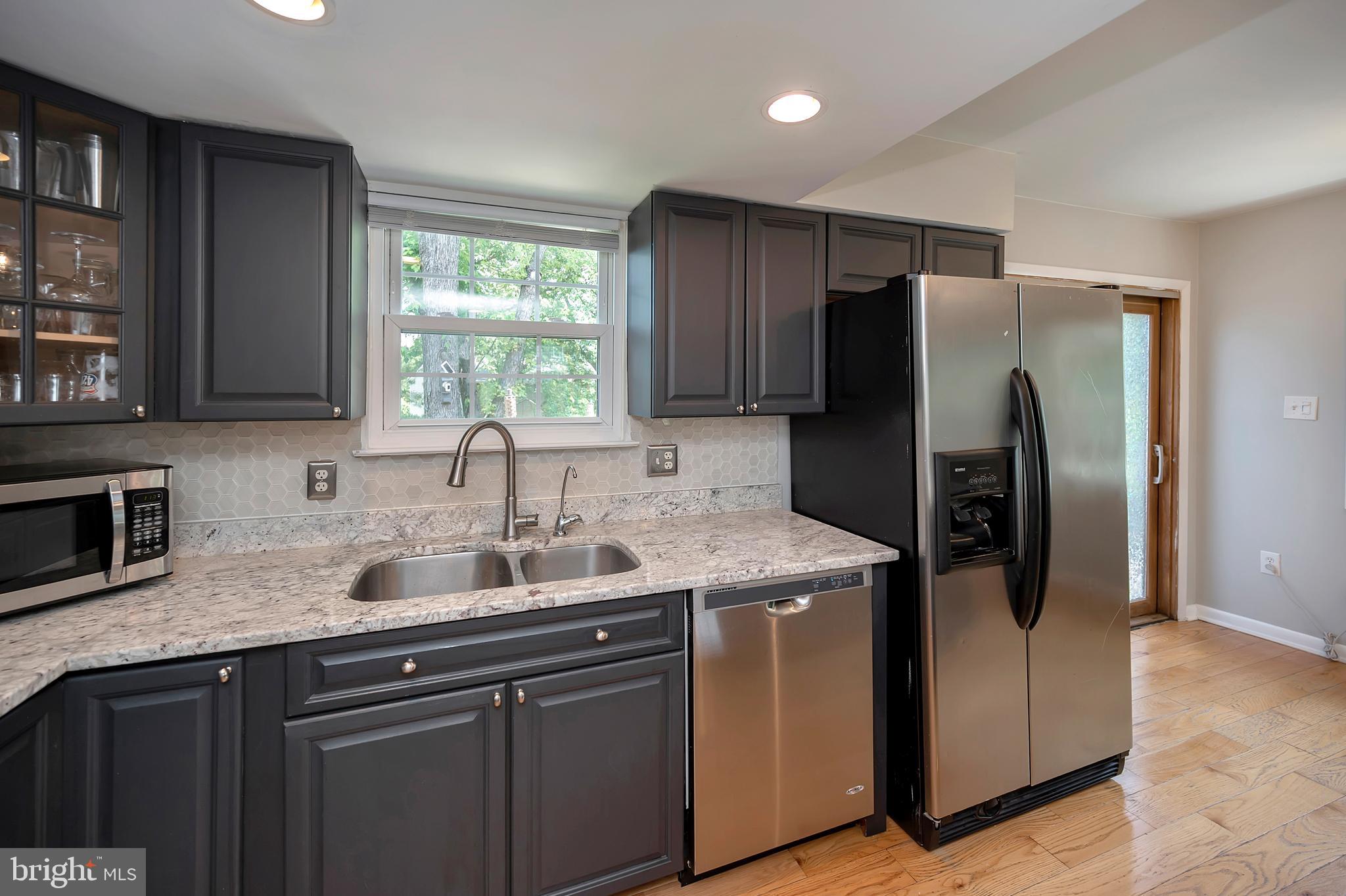 DALE CITY - Residential