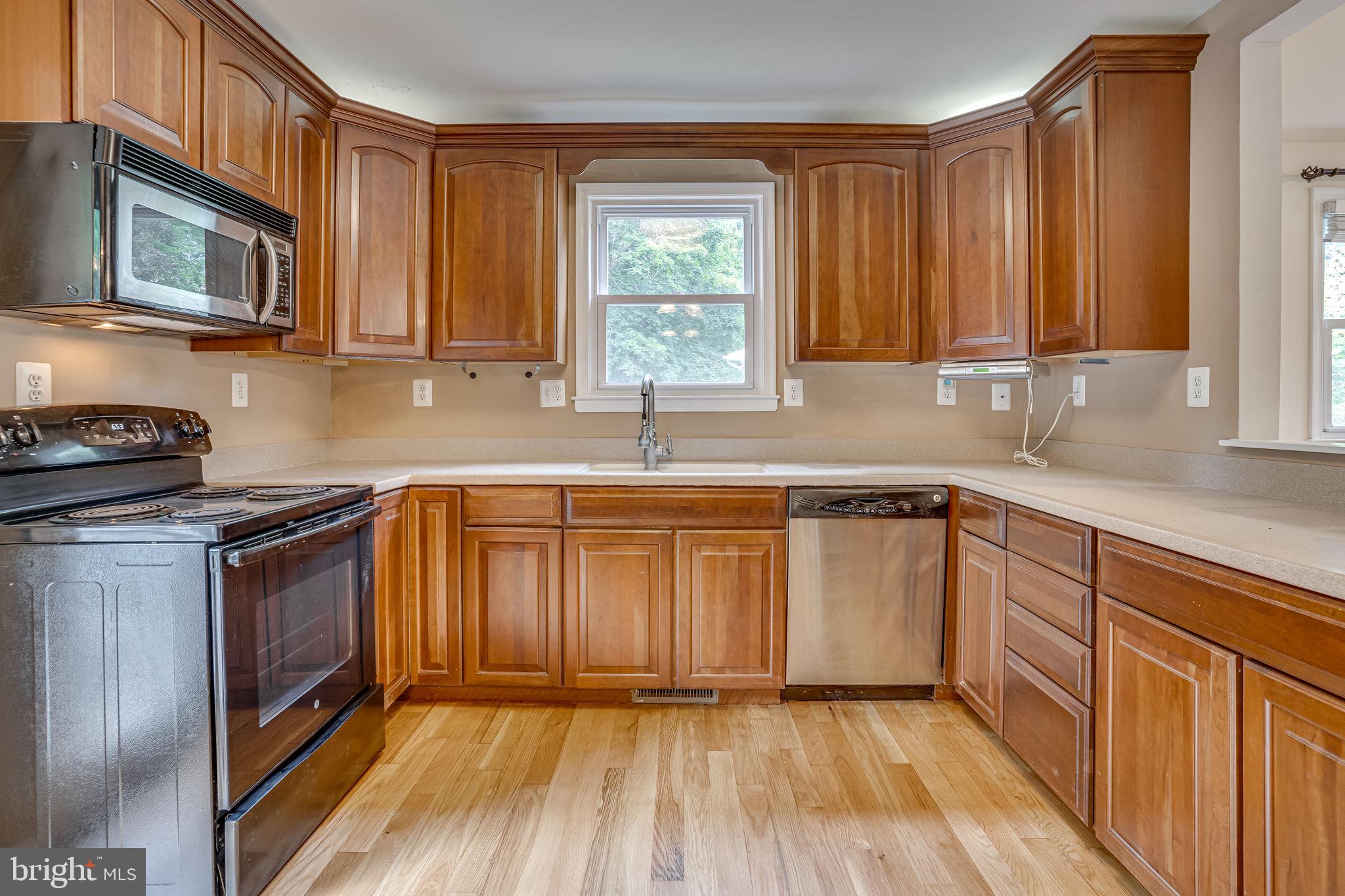 CAVALIER COUNTRY - Residential Lease