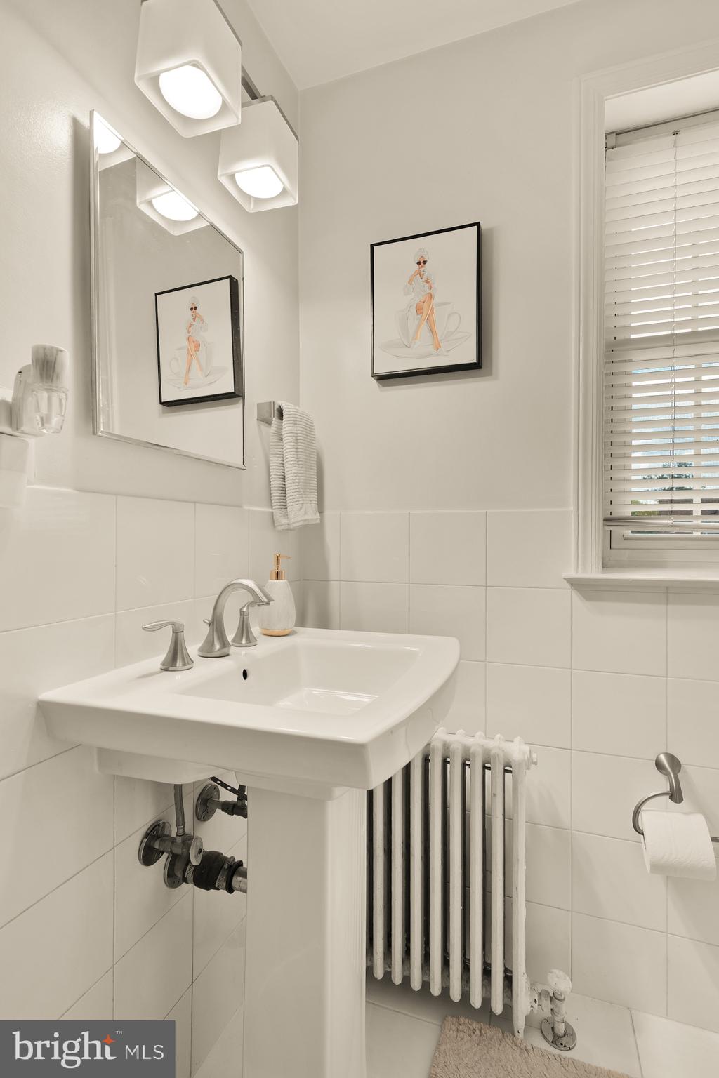 ROCK CREEK VILLAGE CONDOMINIUMS - Residential Lease