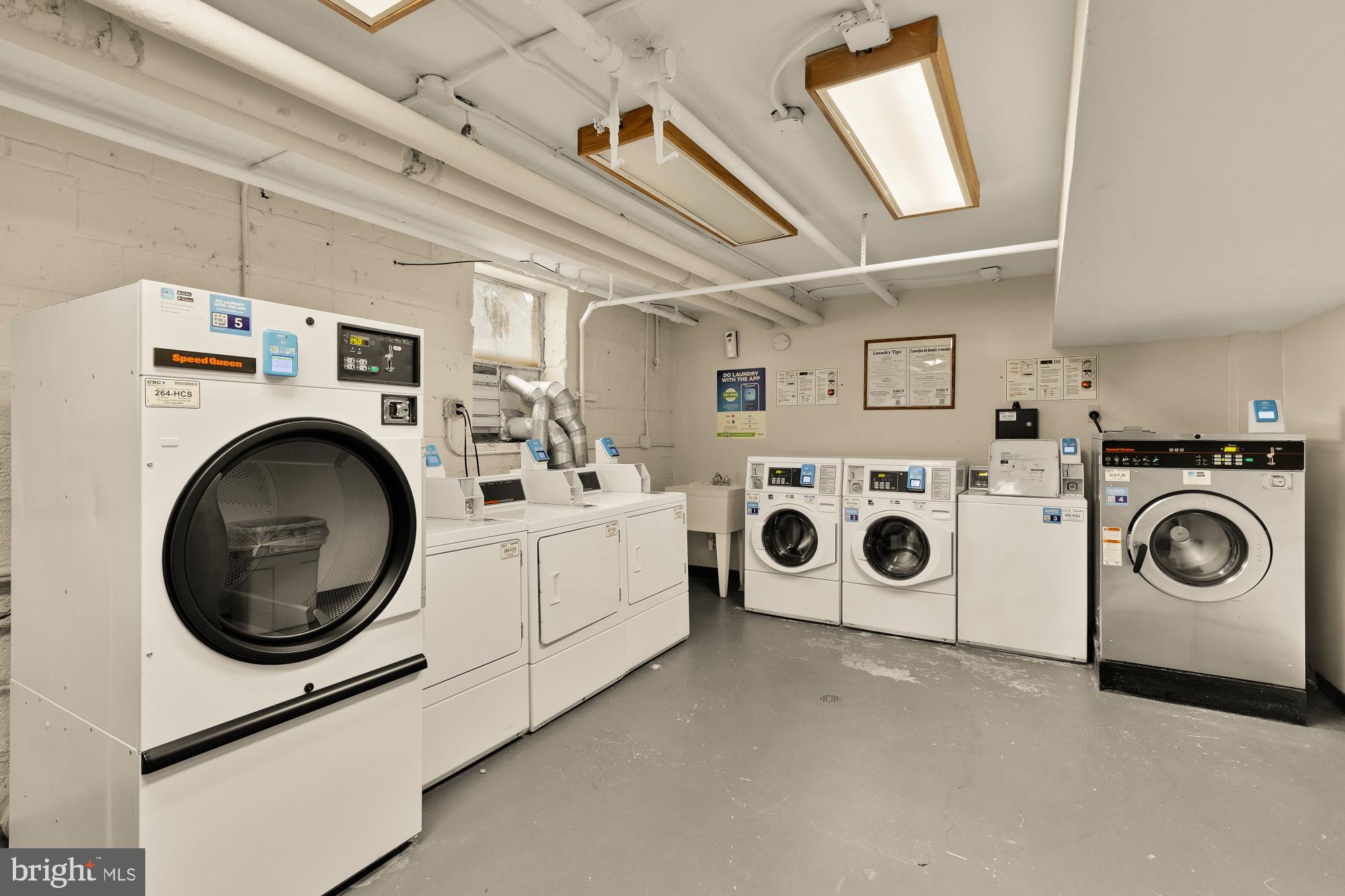 ROCK CREEK VILLAGE CONDOMINIUMS - Residential Lease