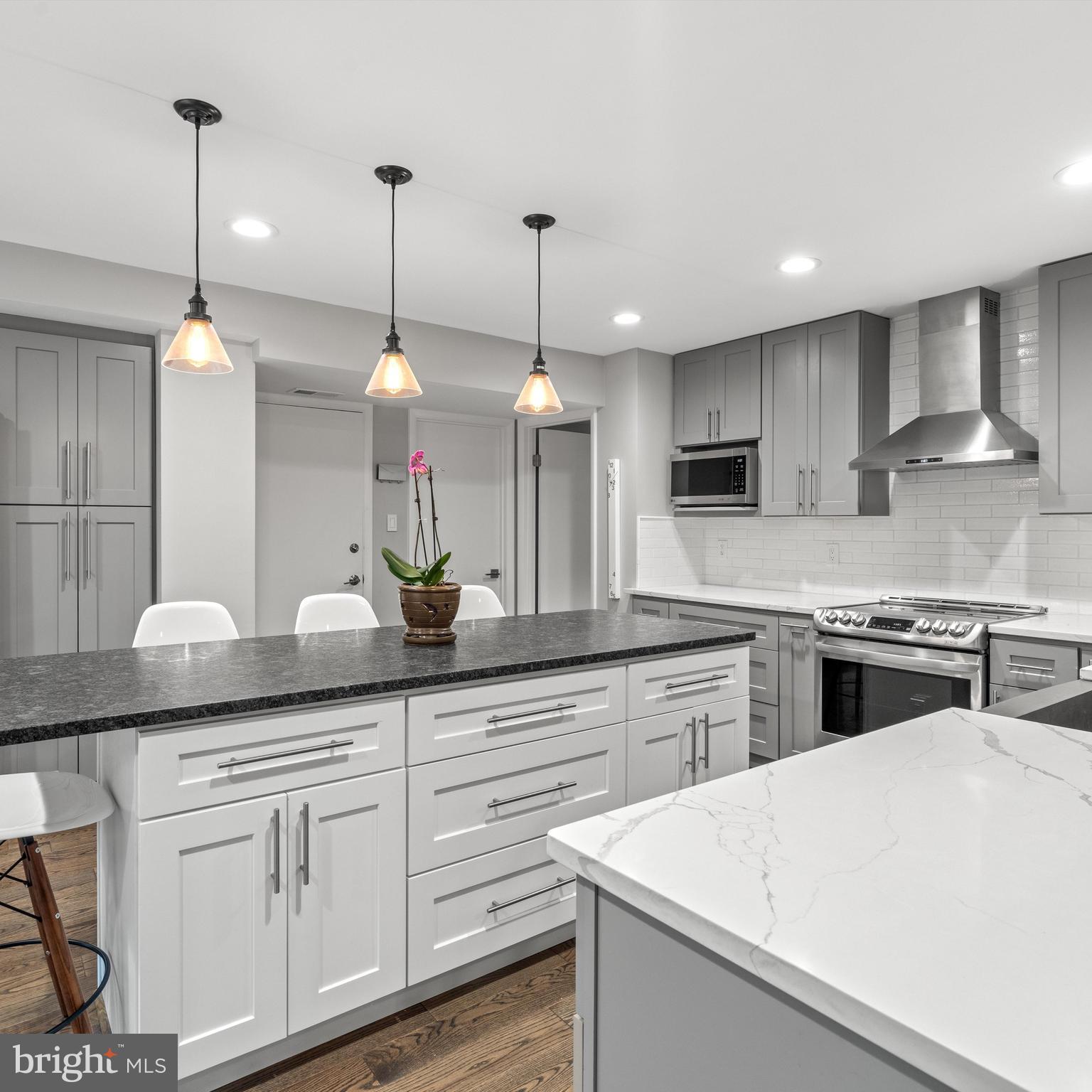 GREAT OAKS - Residential Lease