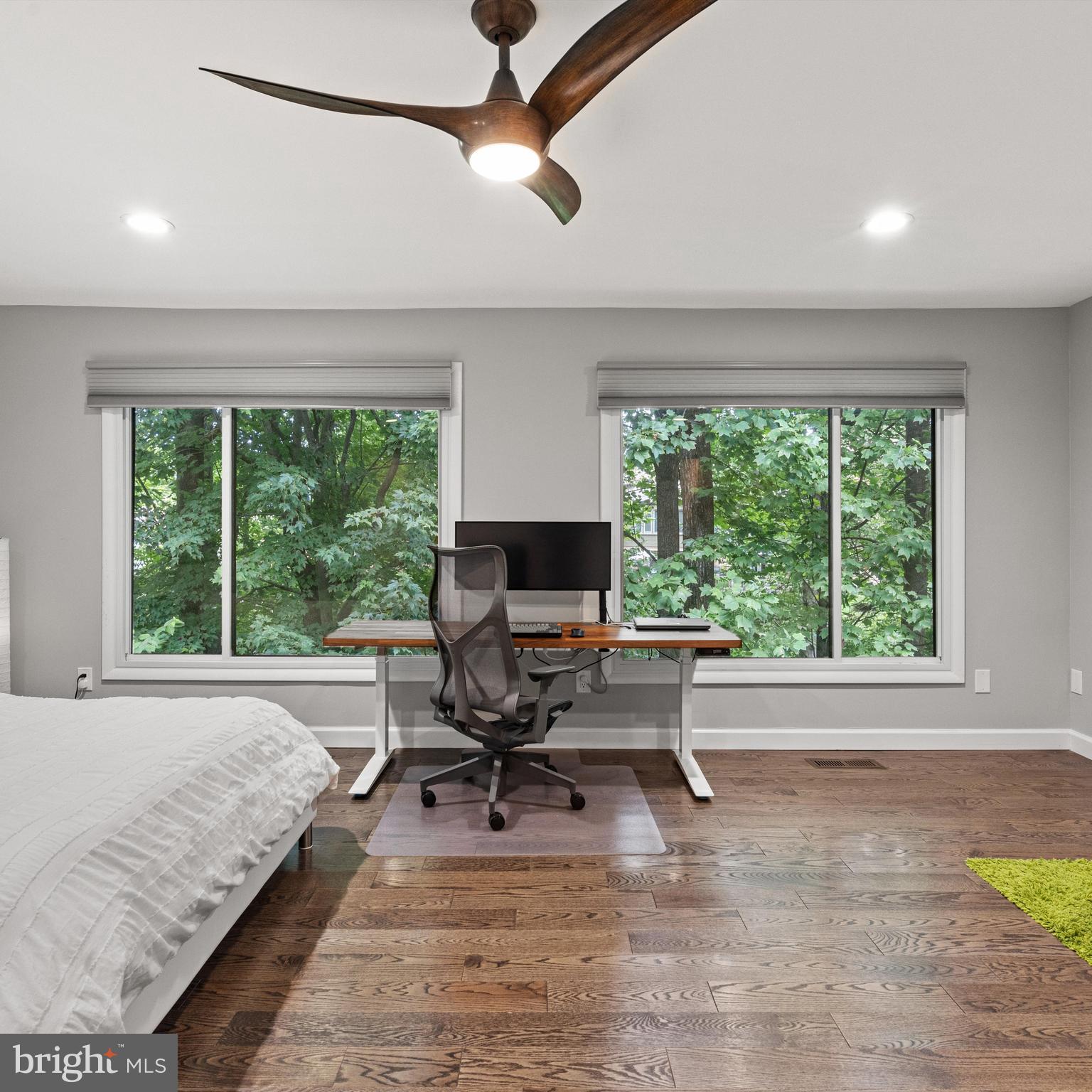 GREAT OAKS - Residential Lease