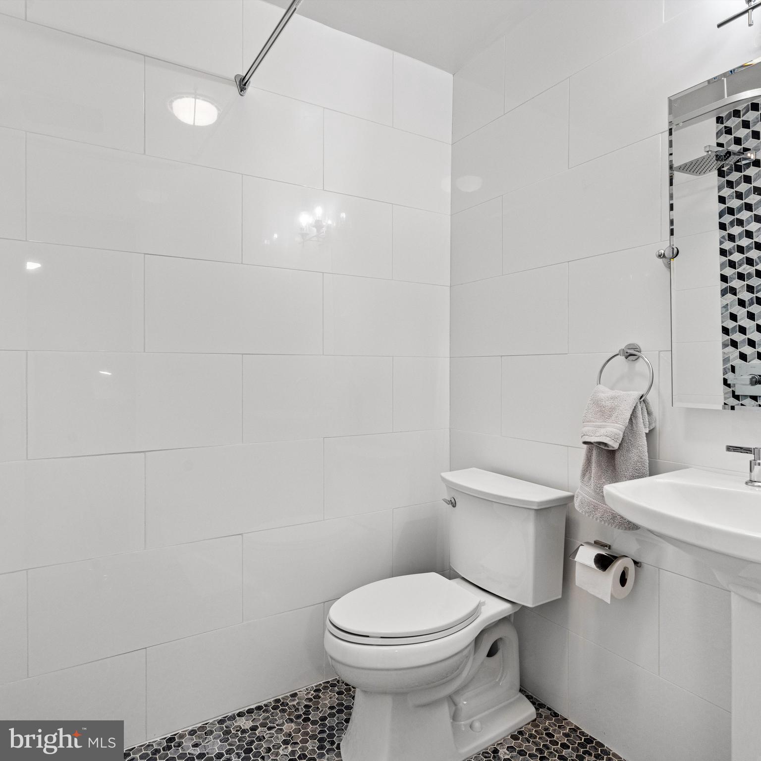 GREAT OAKS - Residential Lease