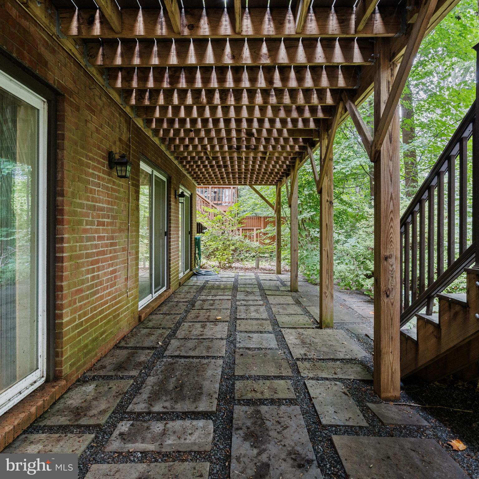 GREAT OAKS - Residential Lease