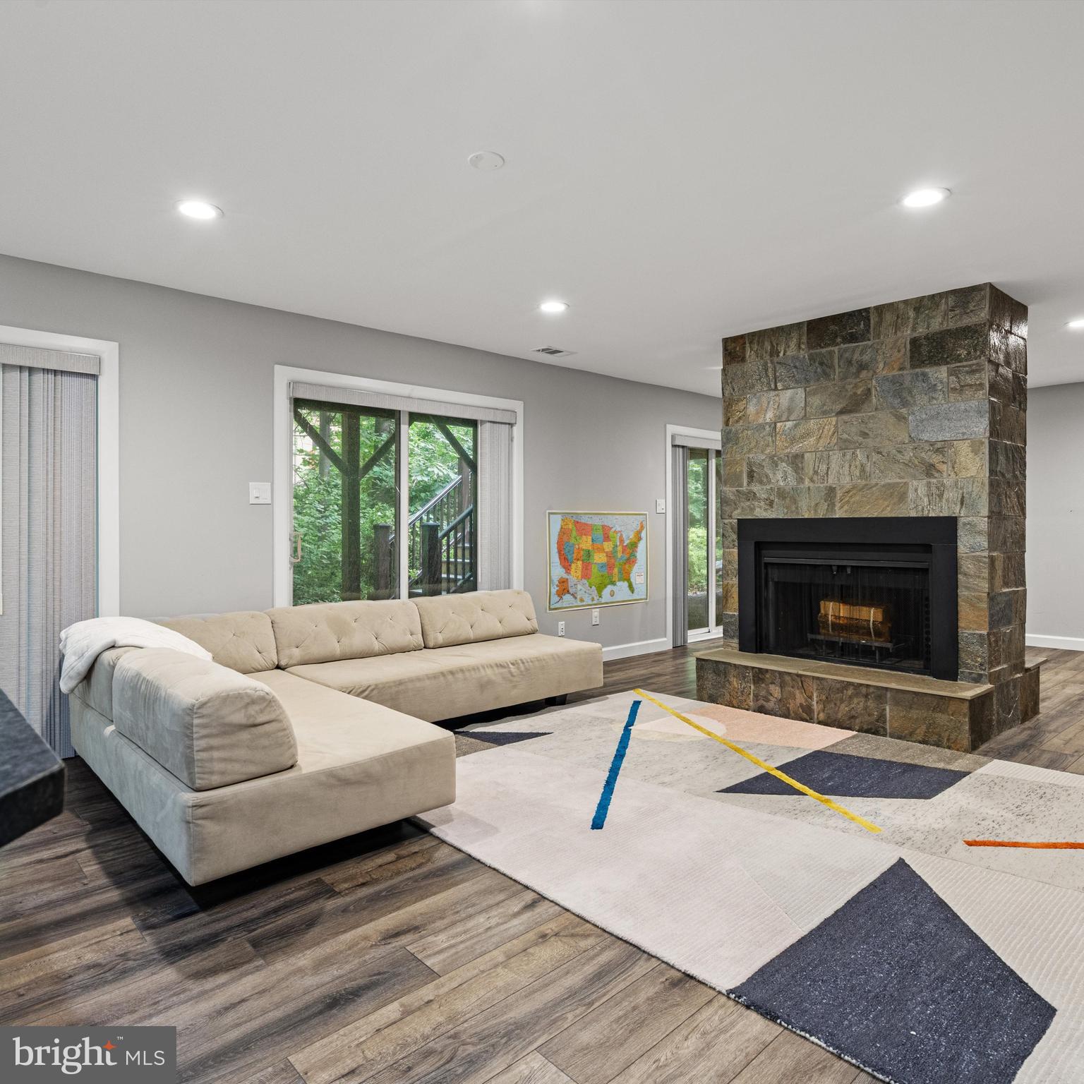 GREAT OAKS - Residential Lease