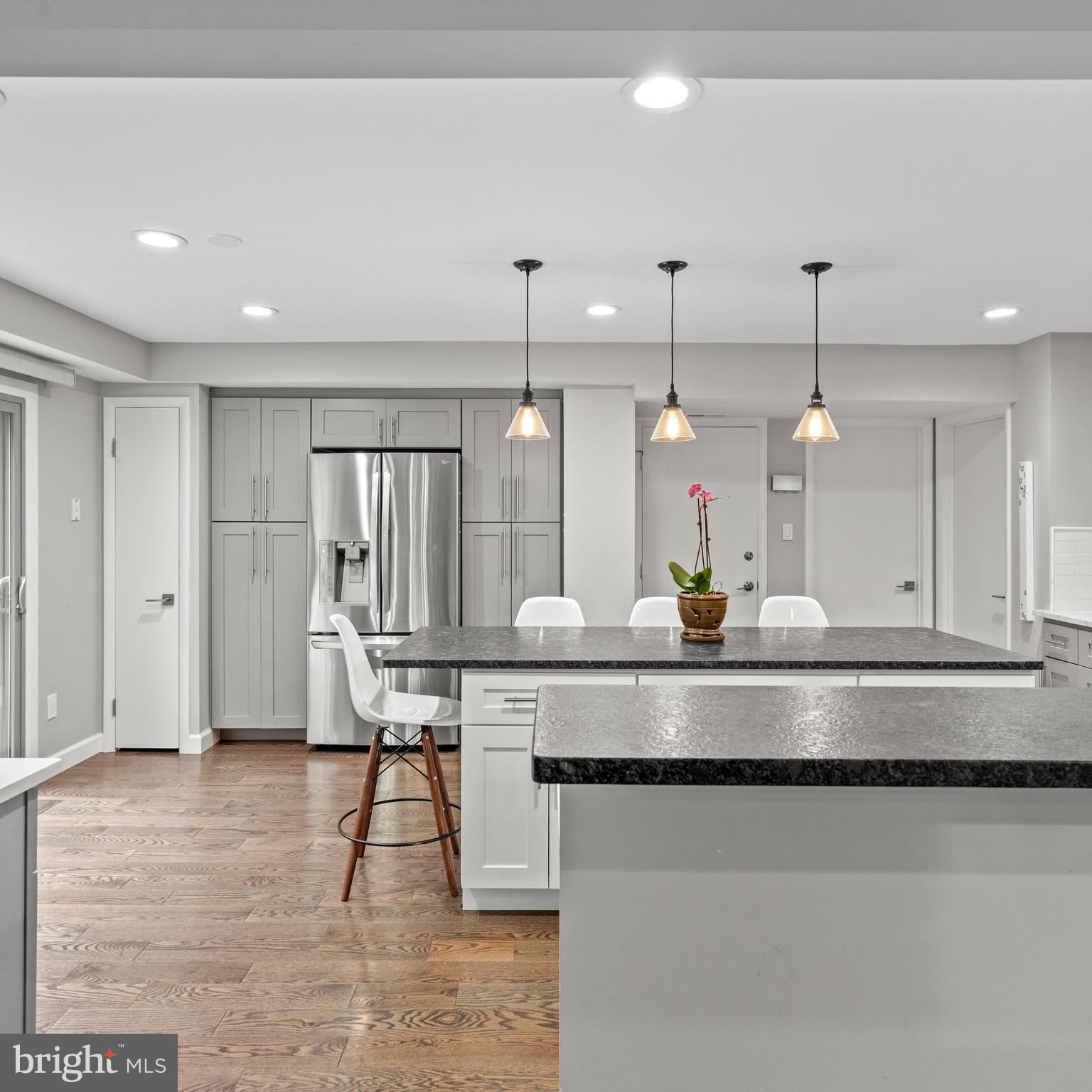 GREAT OAKS - Residential Lease