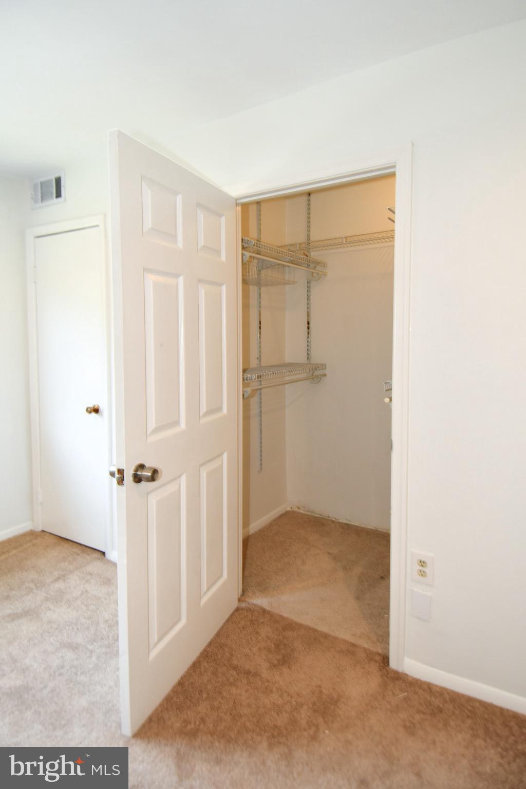 BETHESDA PARK - Residential Lease