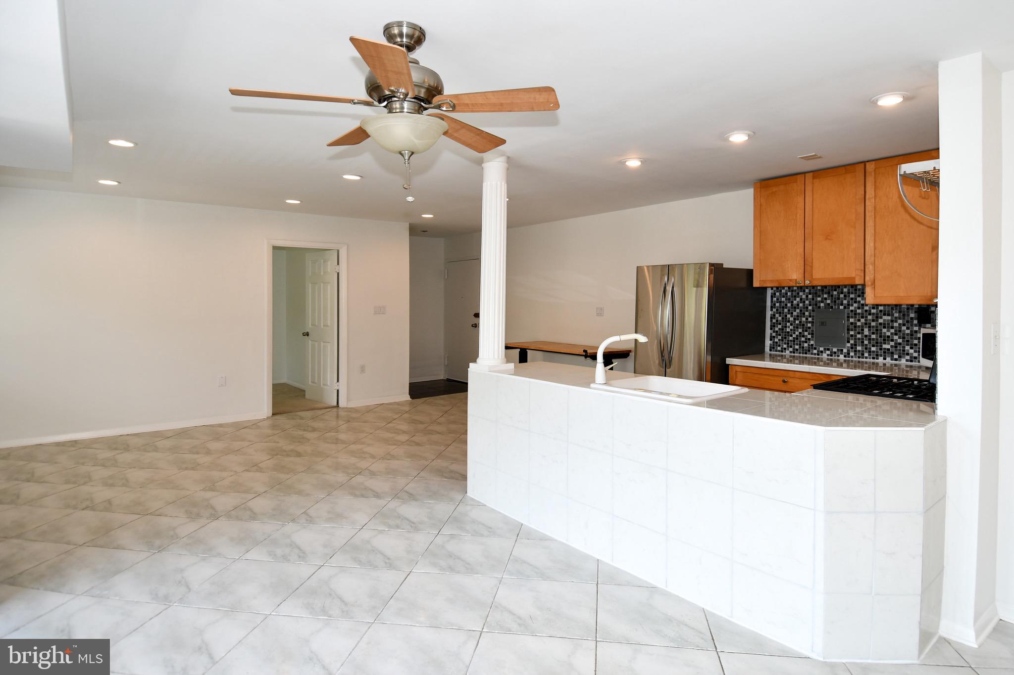 BETHESDA PARK - Residential Lease