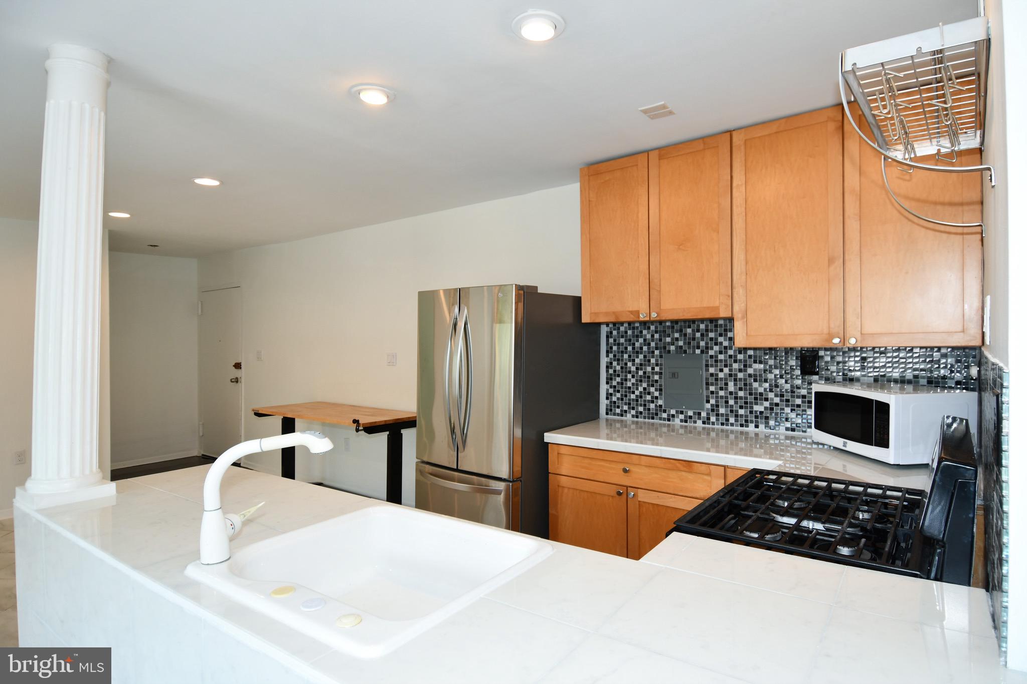 BETHESDA PARK - Residential Lease