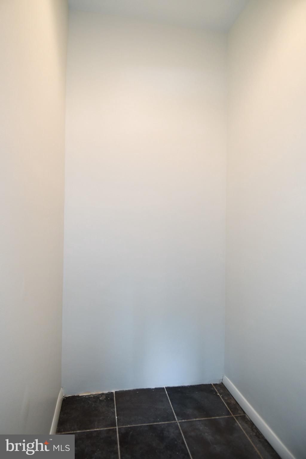 BETHESDA PARK - Residential Lease