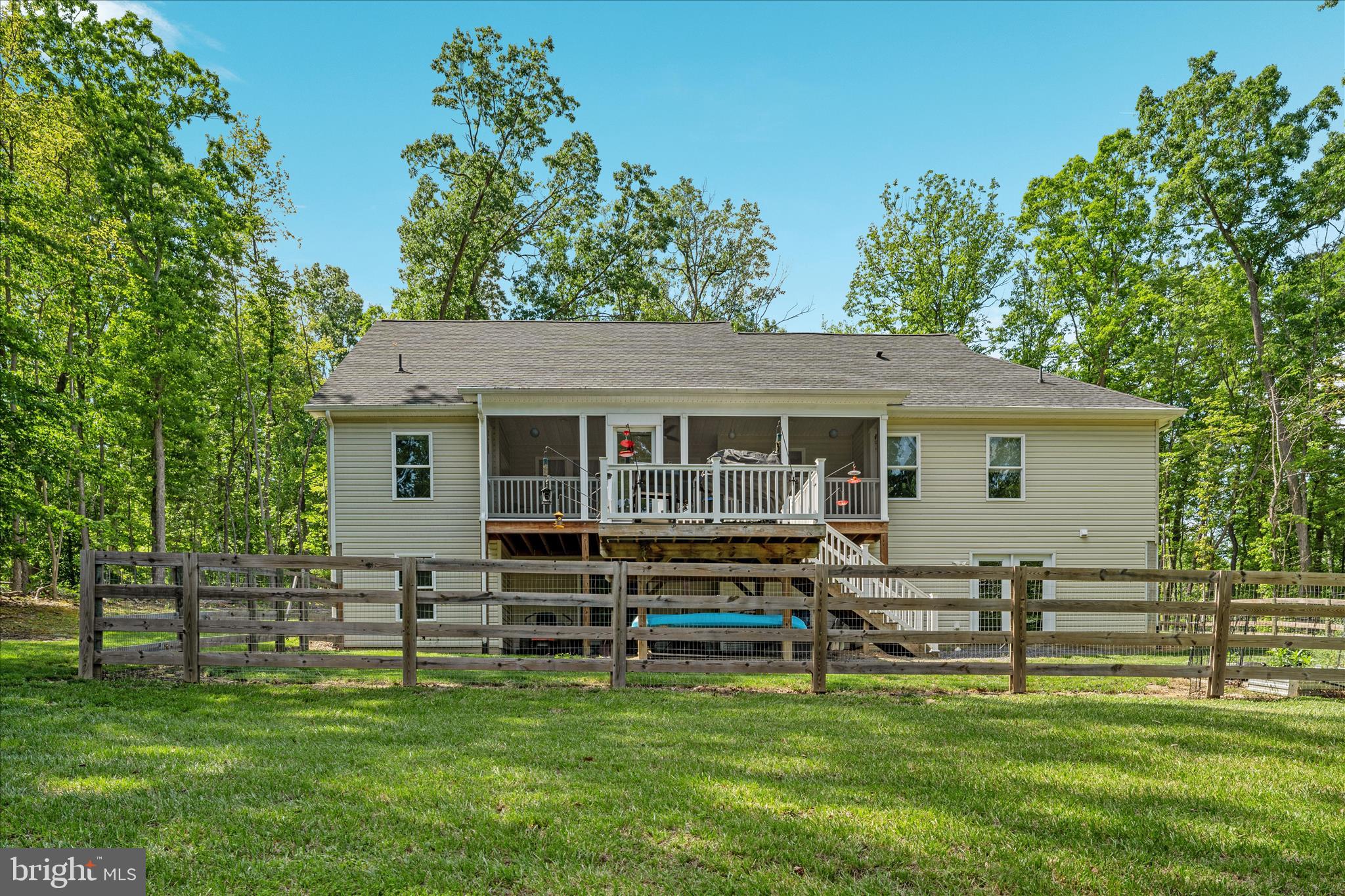160 CAMP DAVID CT