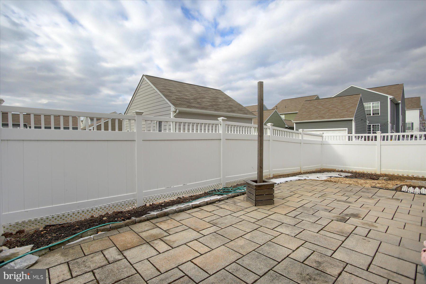 WALDEN - Residential