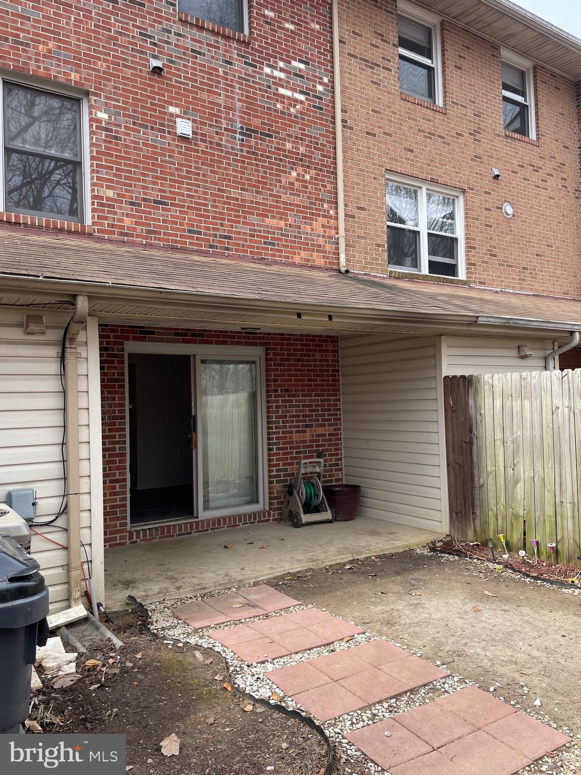 SPRING VALLEY - Residential