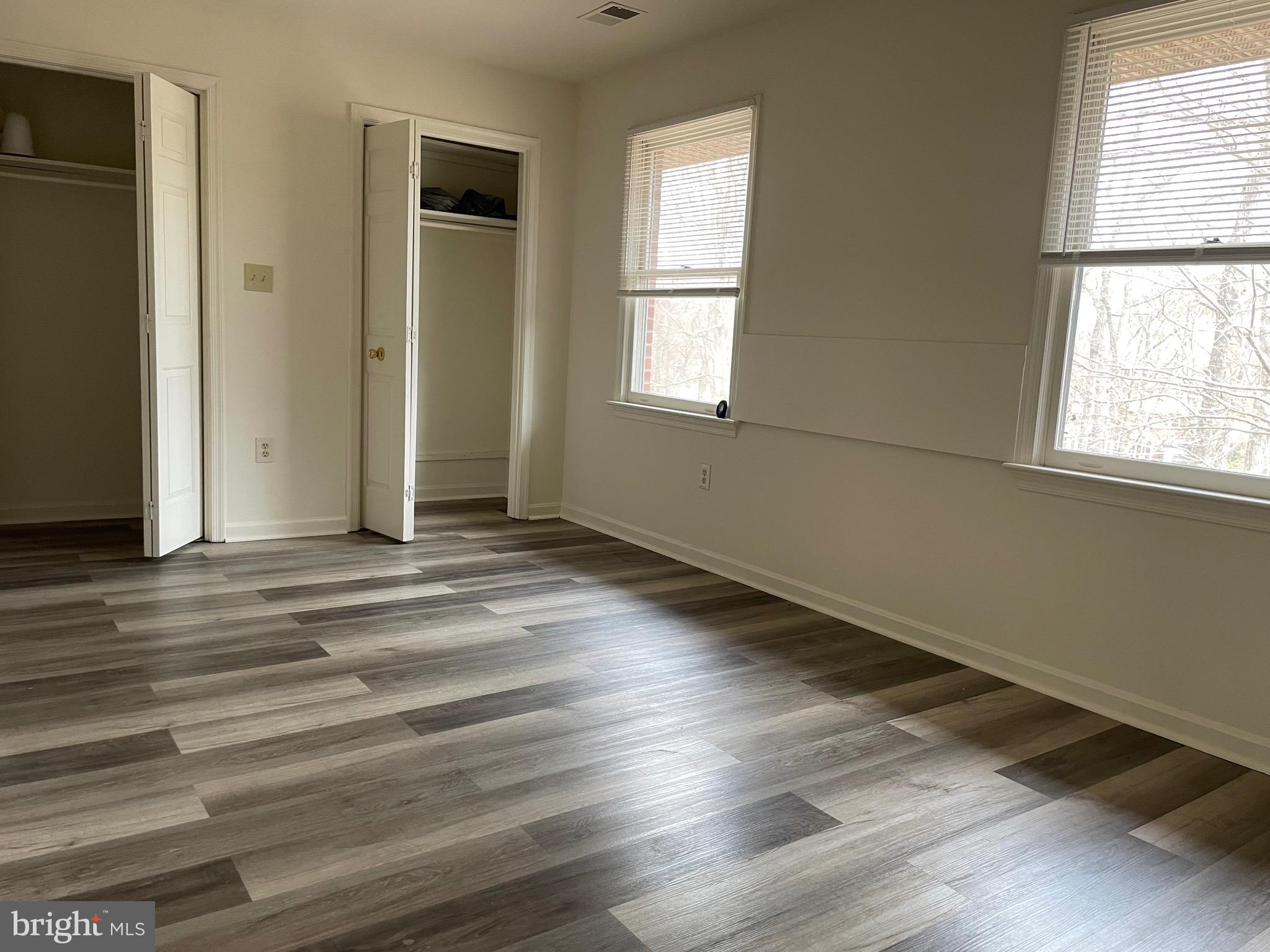 SPRING VALLEY - Residential