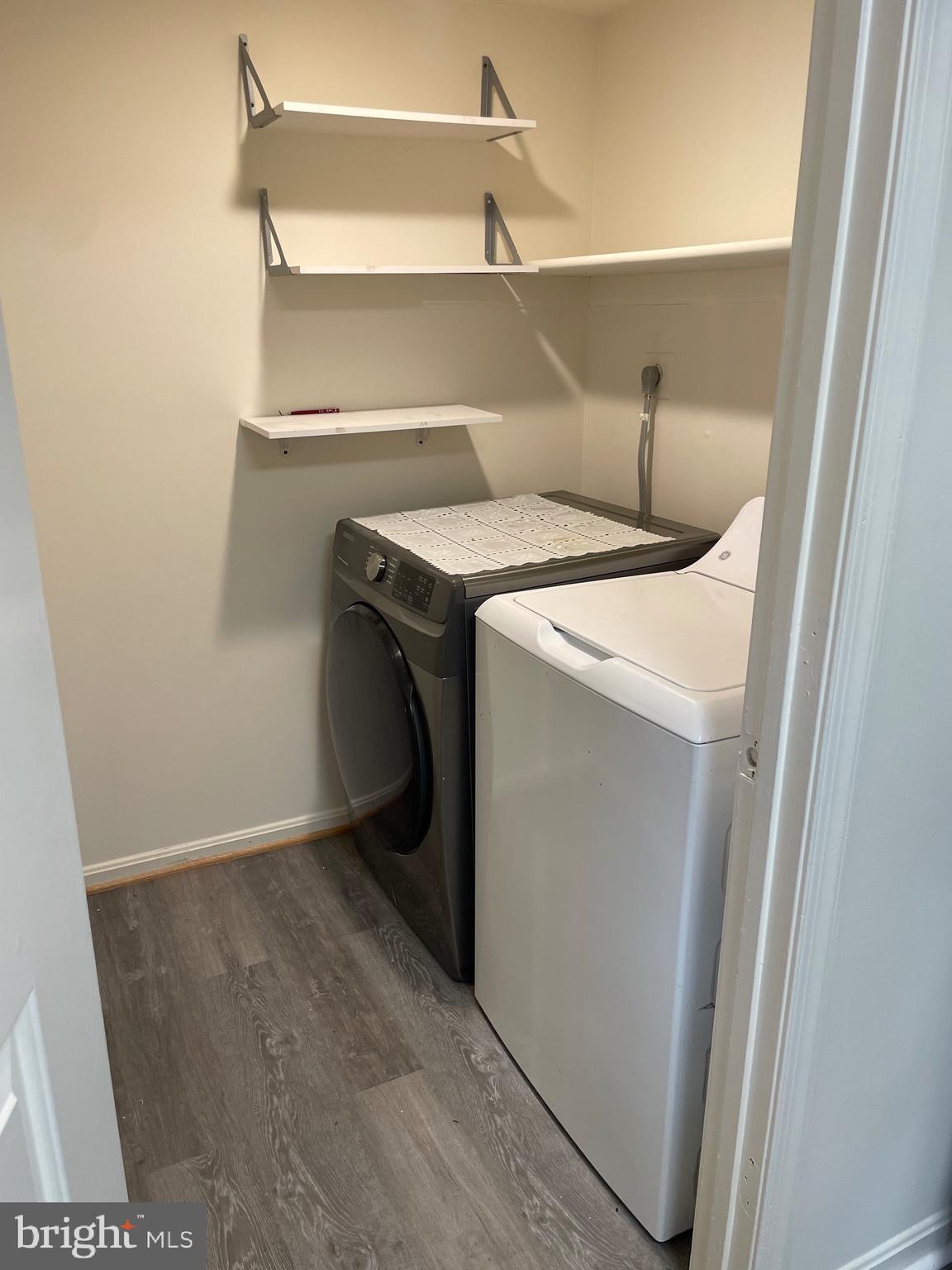 SPRING VALLEY - Residential