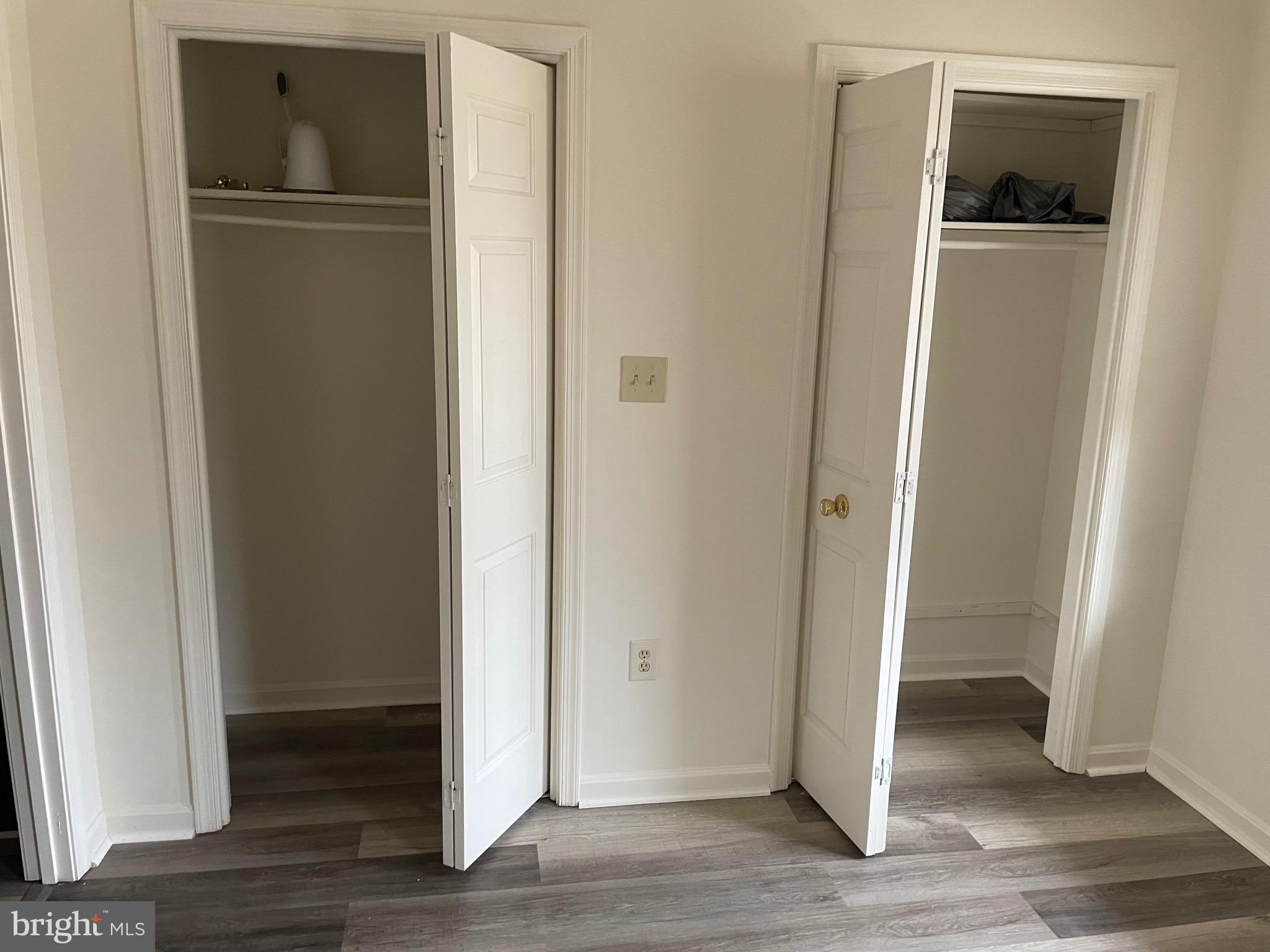 SPRING VALLEY - Residential