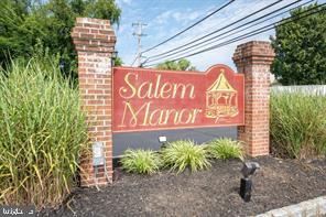 SALEM MANOR - Residential