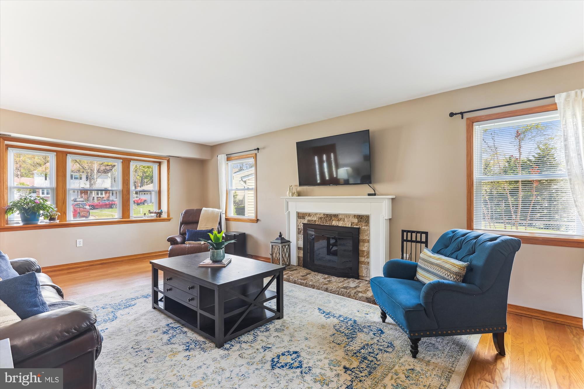 LAKEWOOD HILLS - Residential