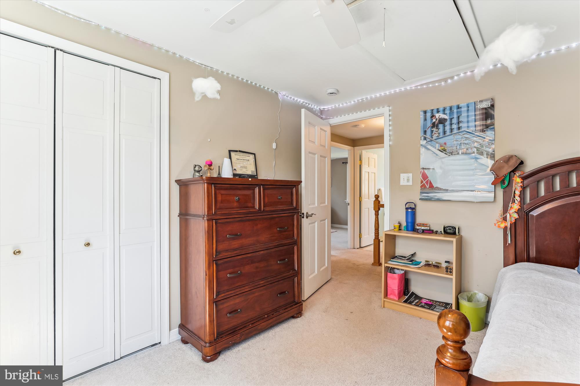 LAKEWOOD HILLS - Residential