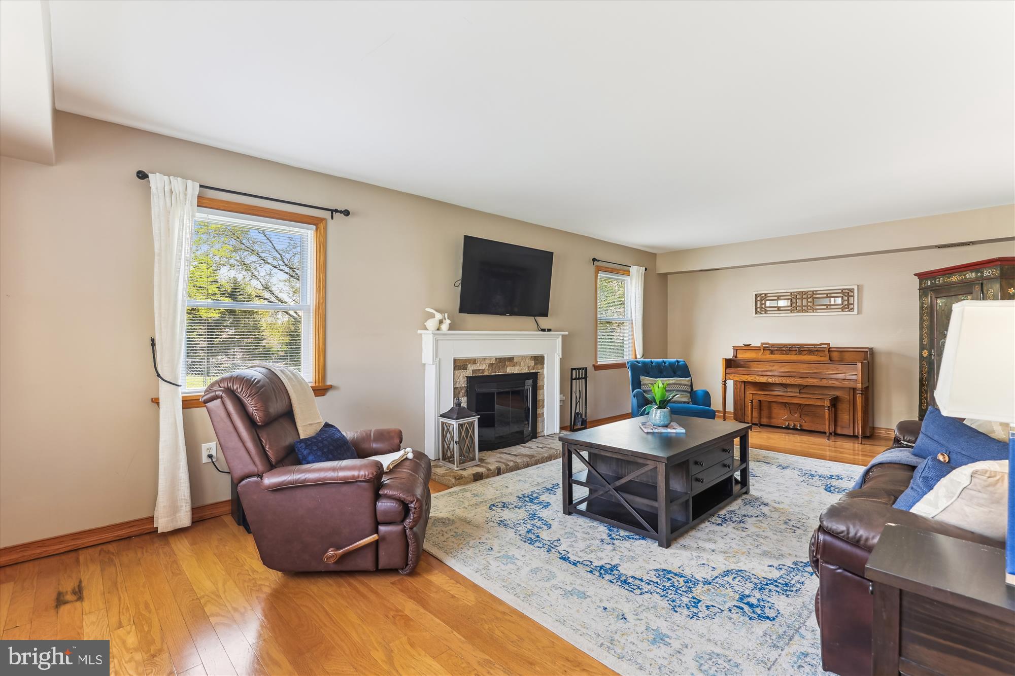 LAKEWOOD HILLS - Residential