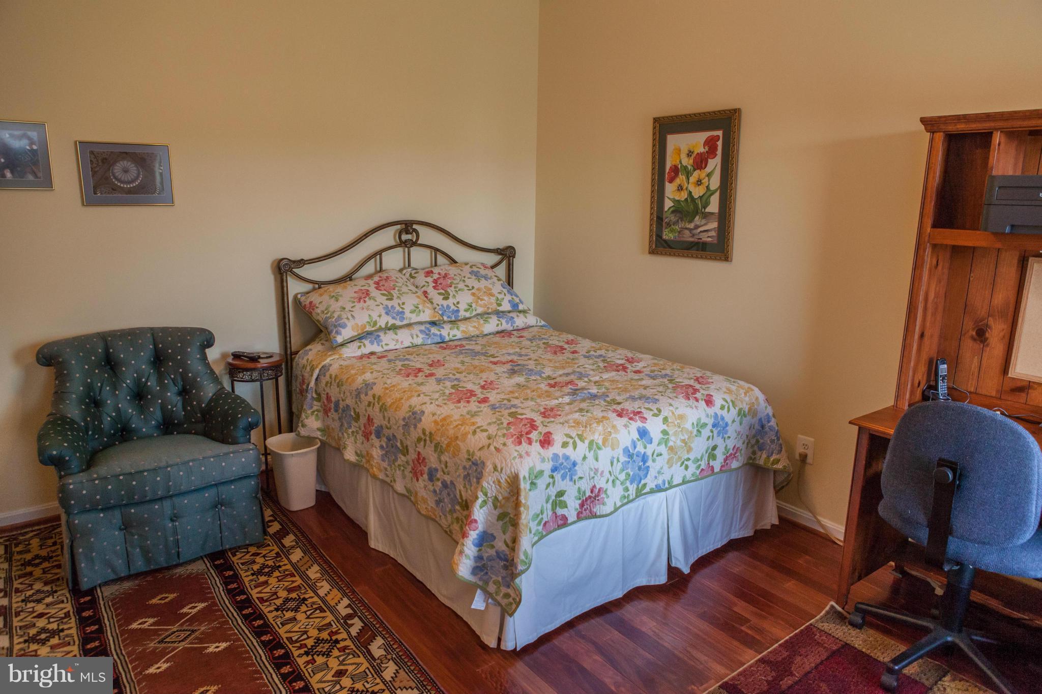CLAIRMONT MANOR - Residential