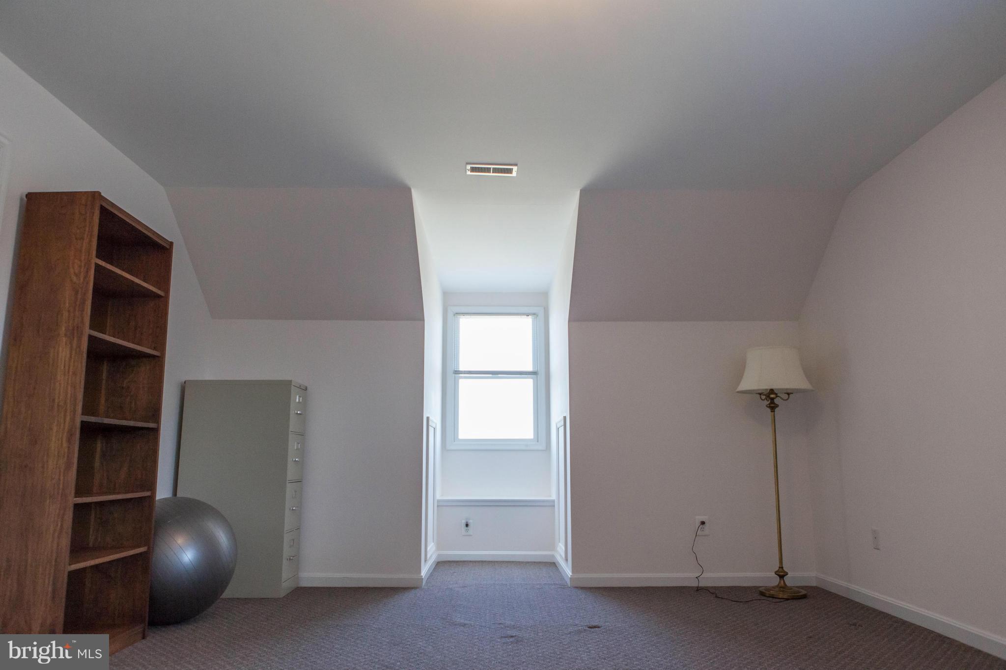 CLAIRMONT MANOR - Residential