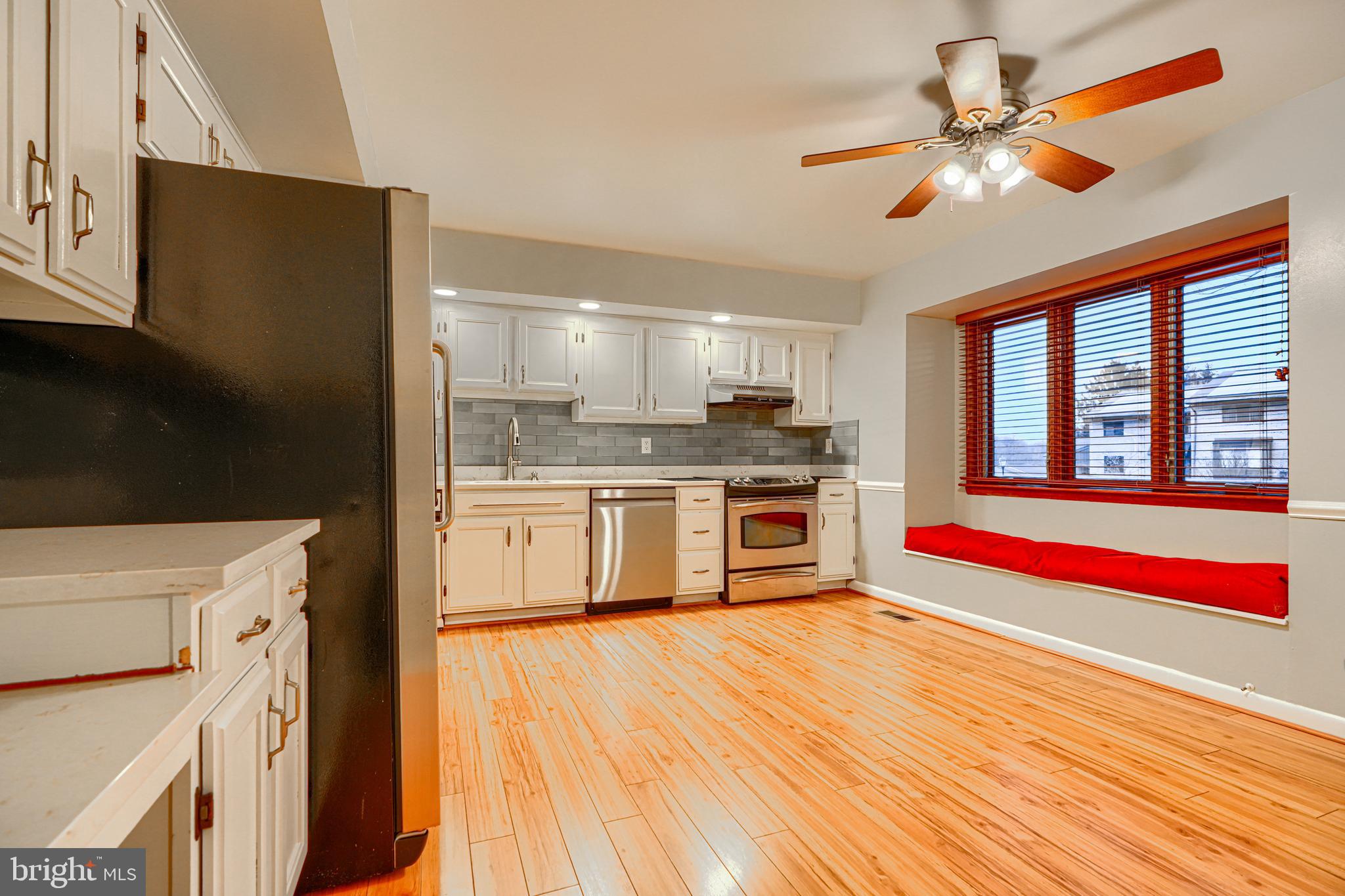 MAYS CHAPEL - Residential Lease