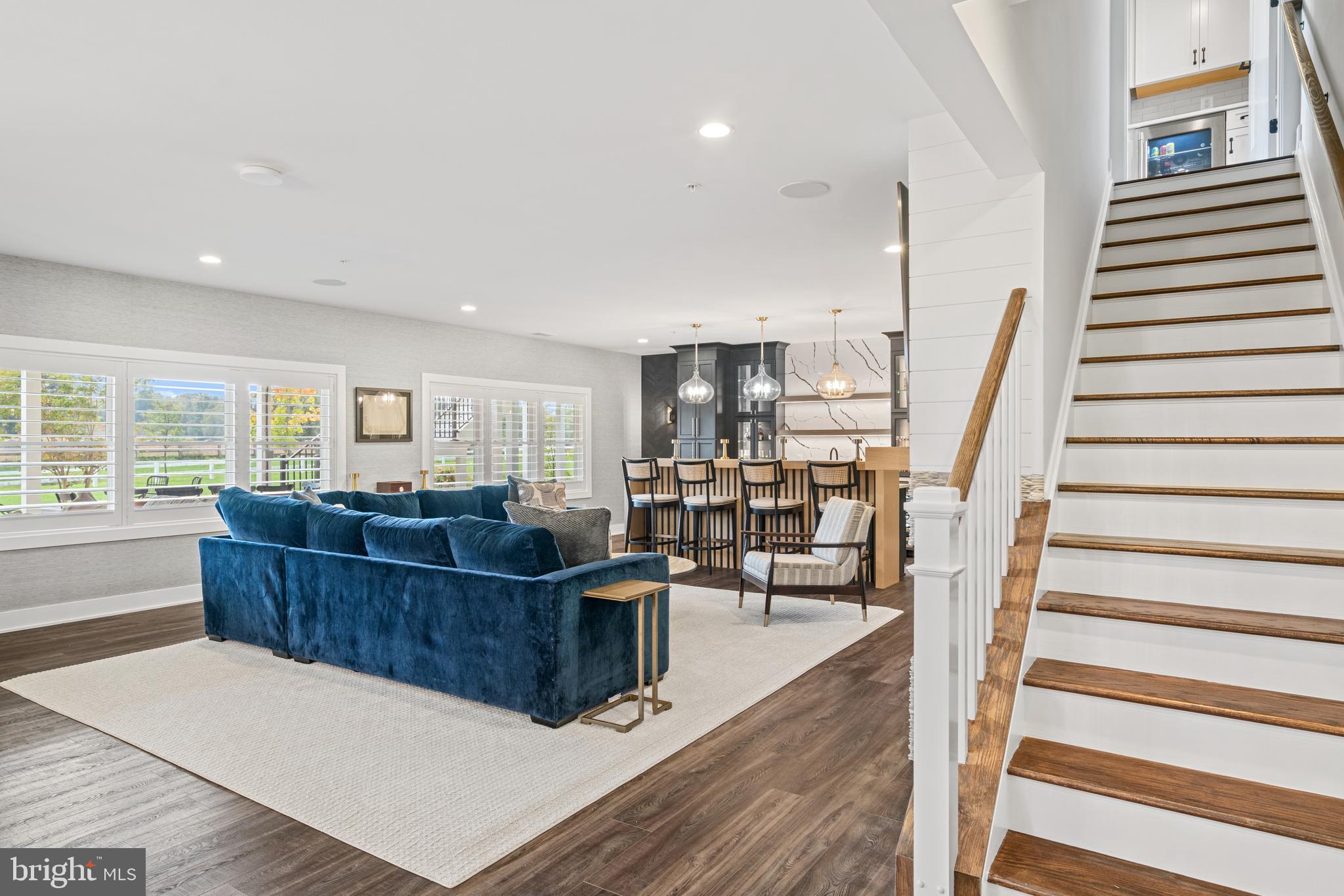 LINDEN GROVE - Residential