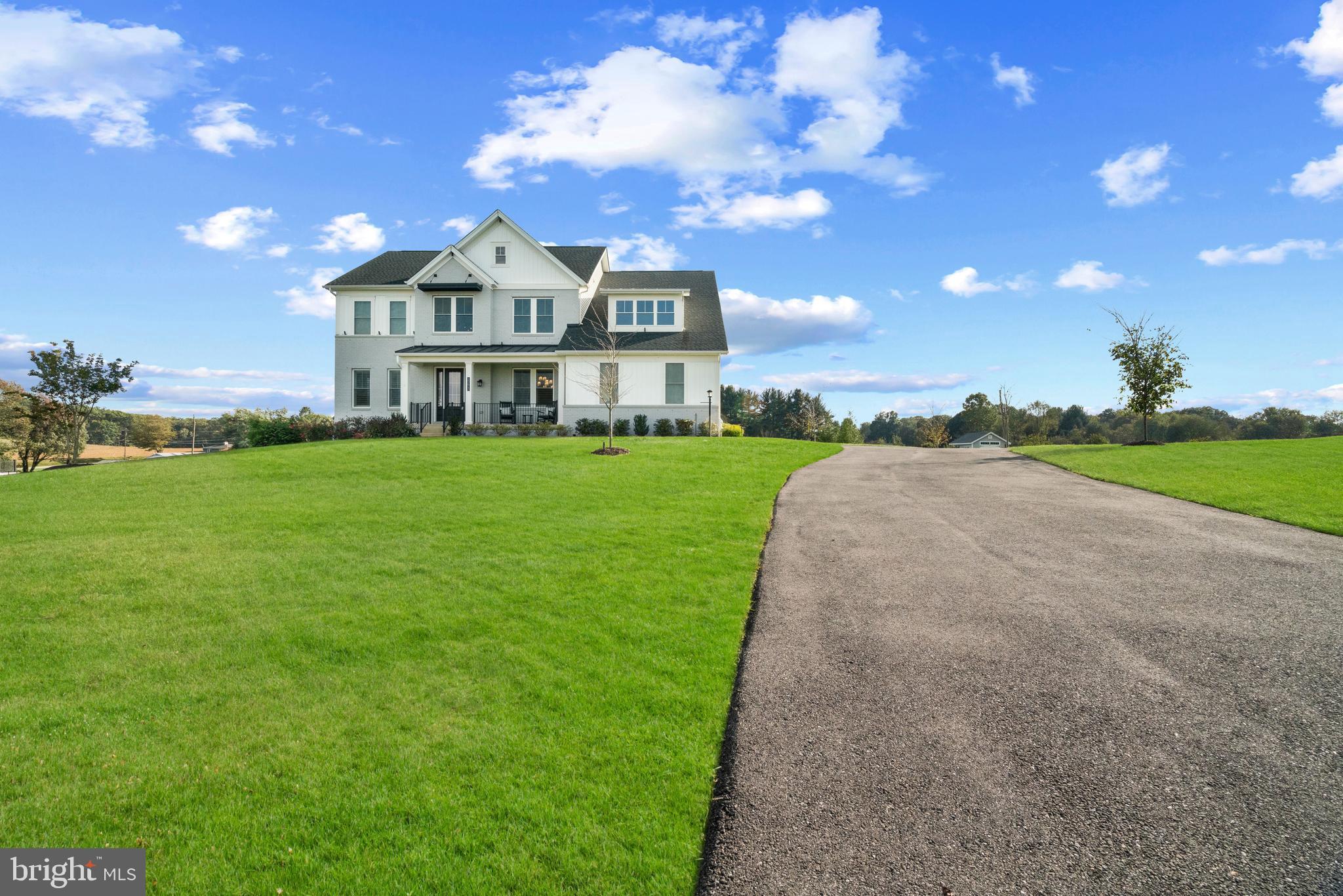 LINDEN GROVE - Residential