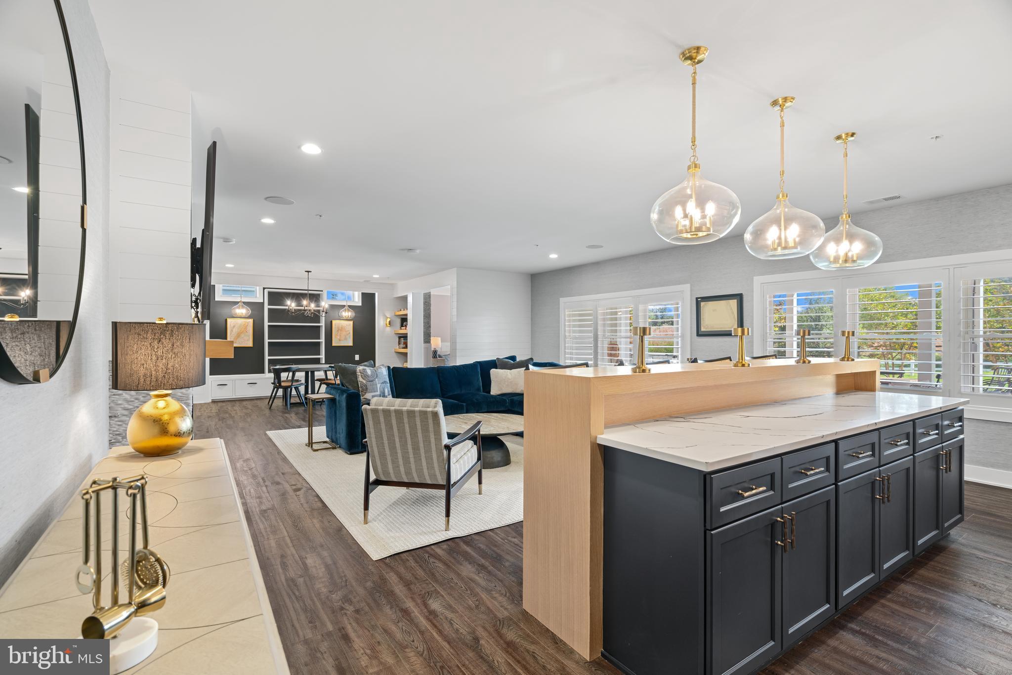 LINDEN GROVE - Residential