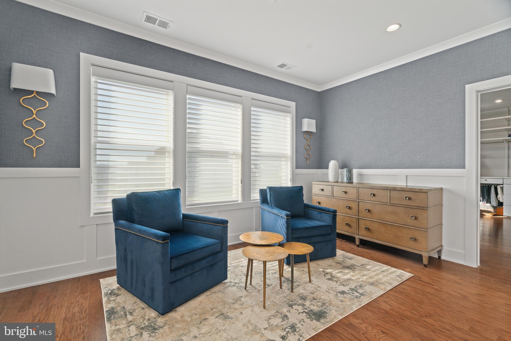 LINDEN GROVE - Residential