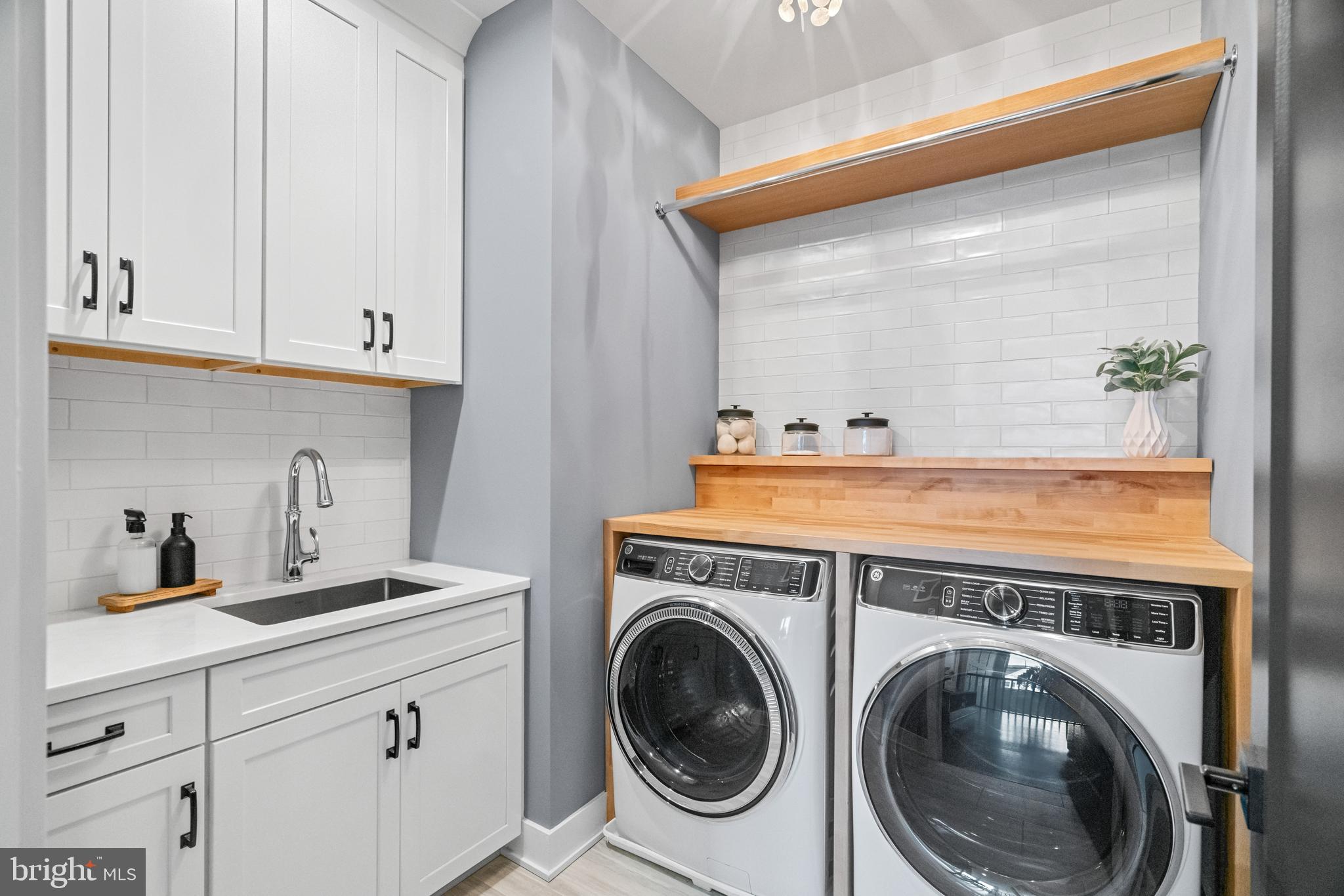 LINDEN GROVE - Residential