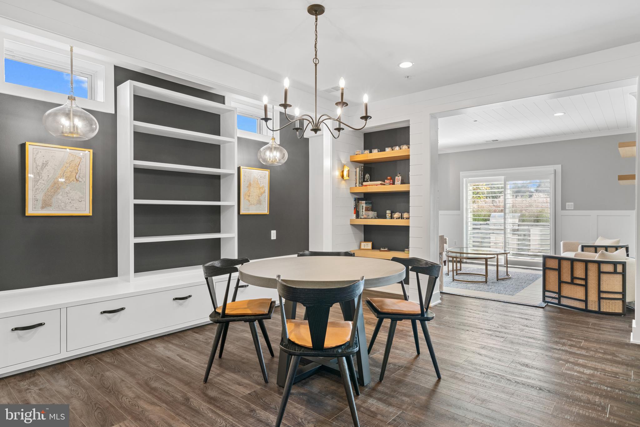 LINDEN GROVE - Residential