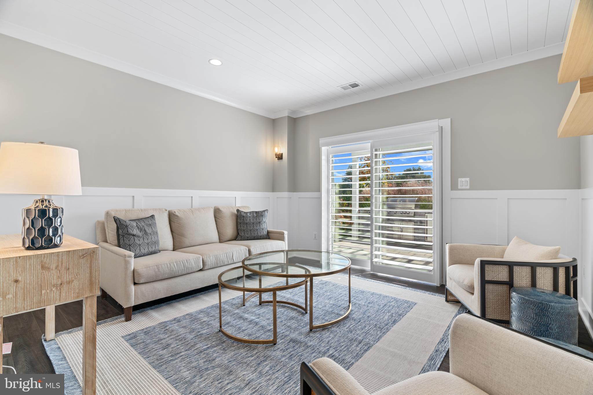 LINDEN GROVE - Residential