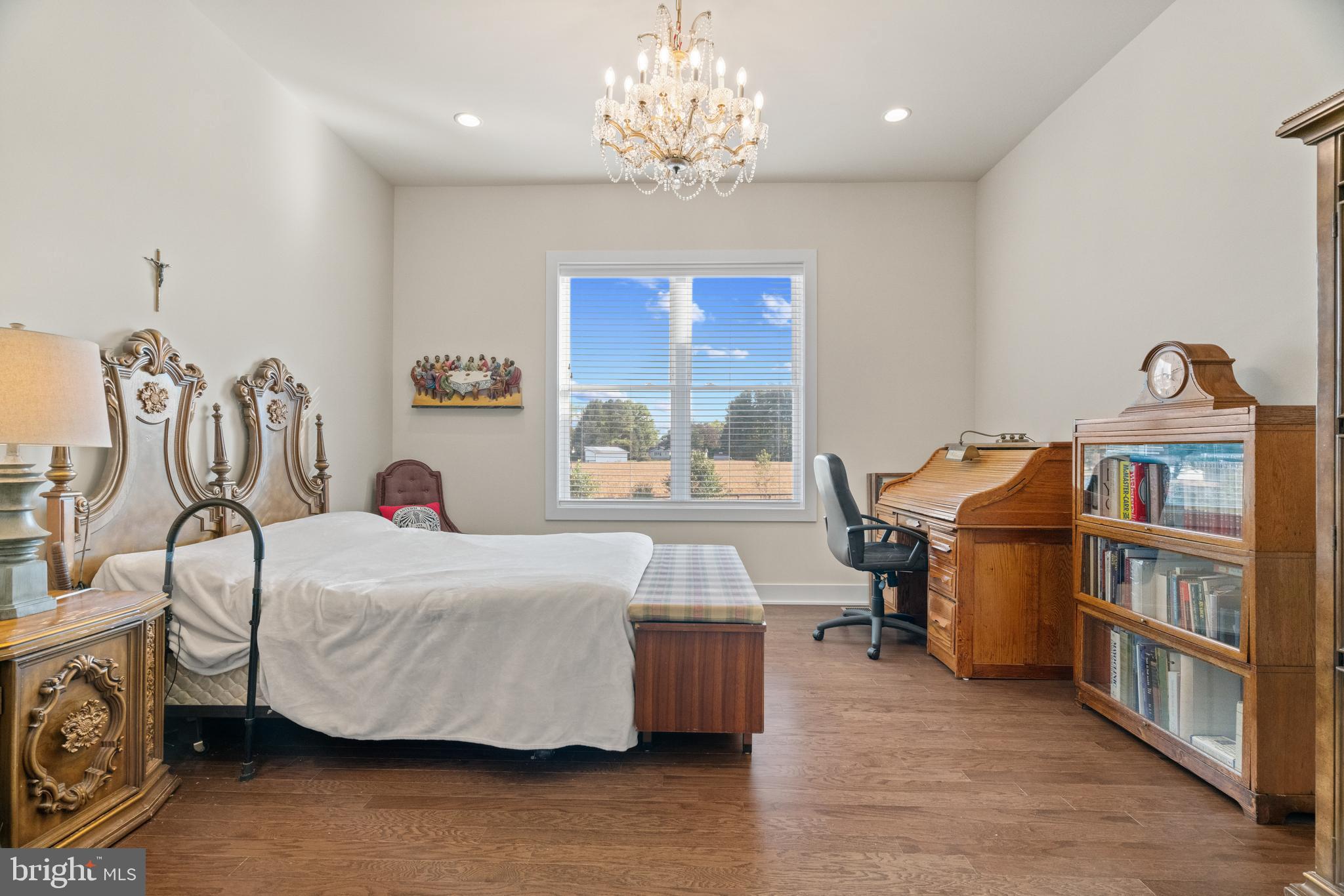 LINDEN GROVE - Residential