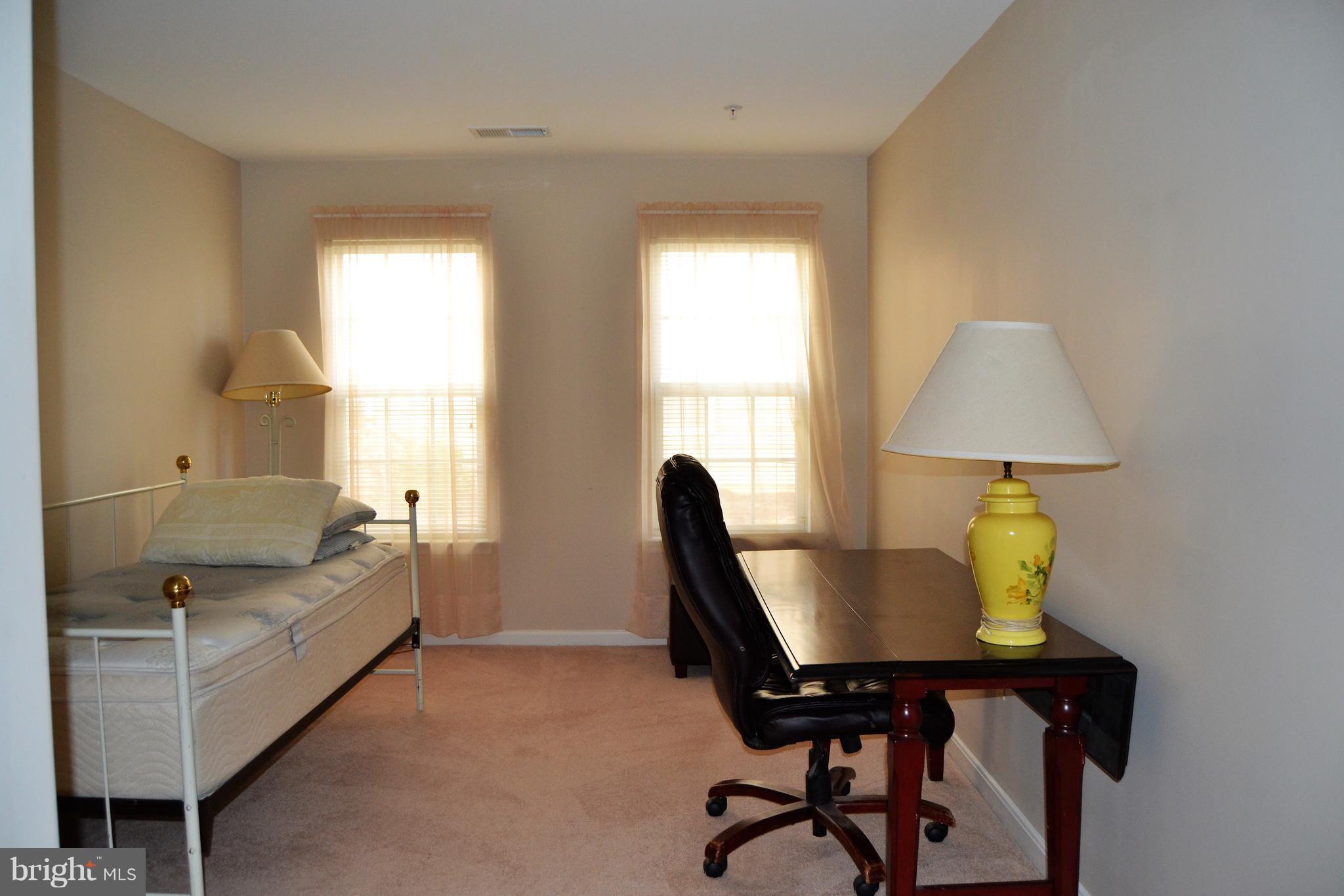 GATEWAY CONDOMINIUM - Residential