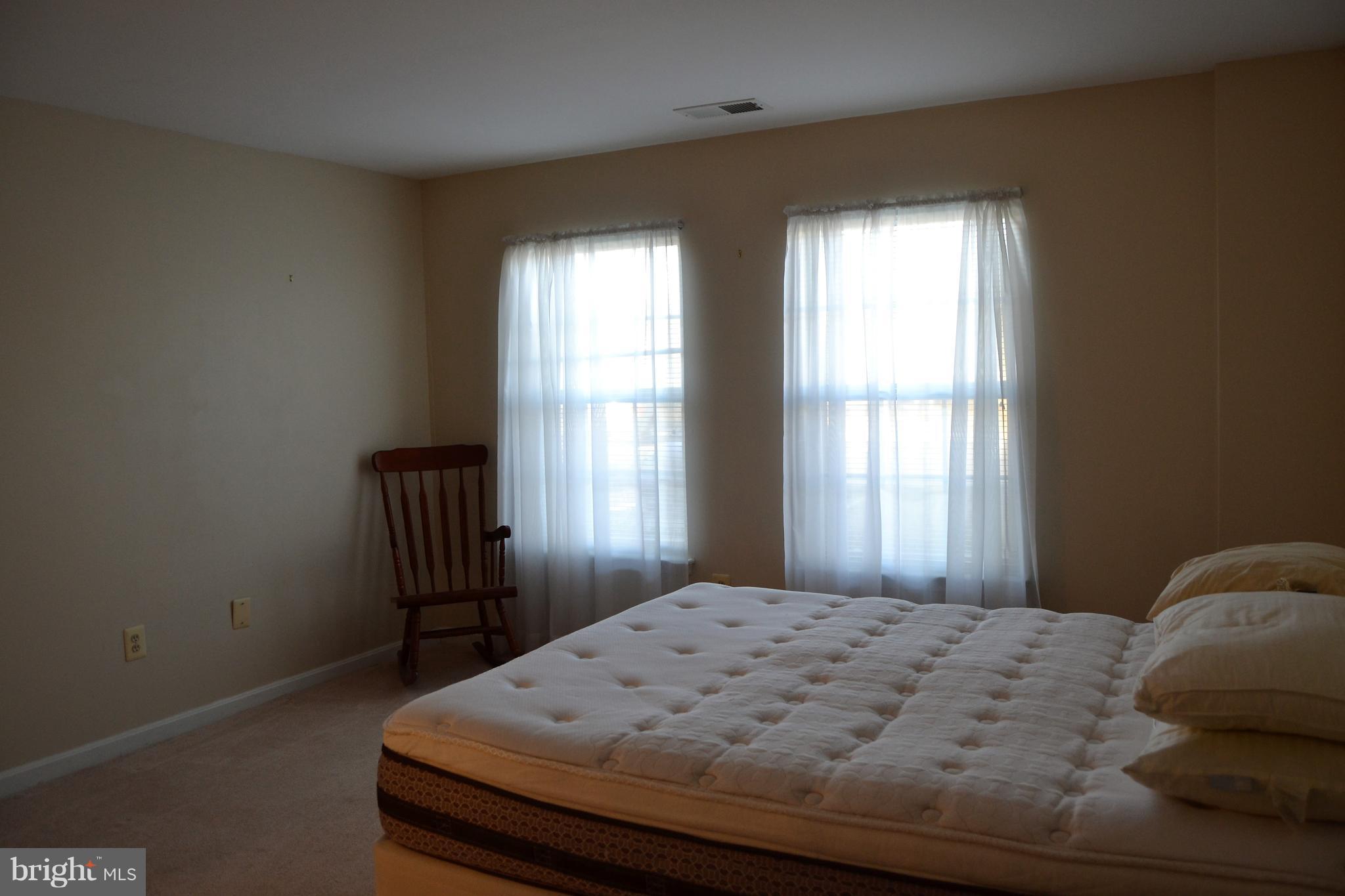 GATEWAY CONDOMINIUM - Residential