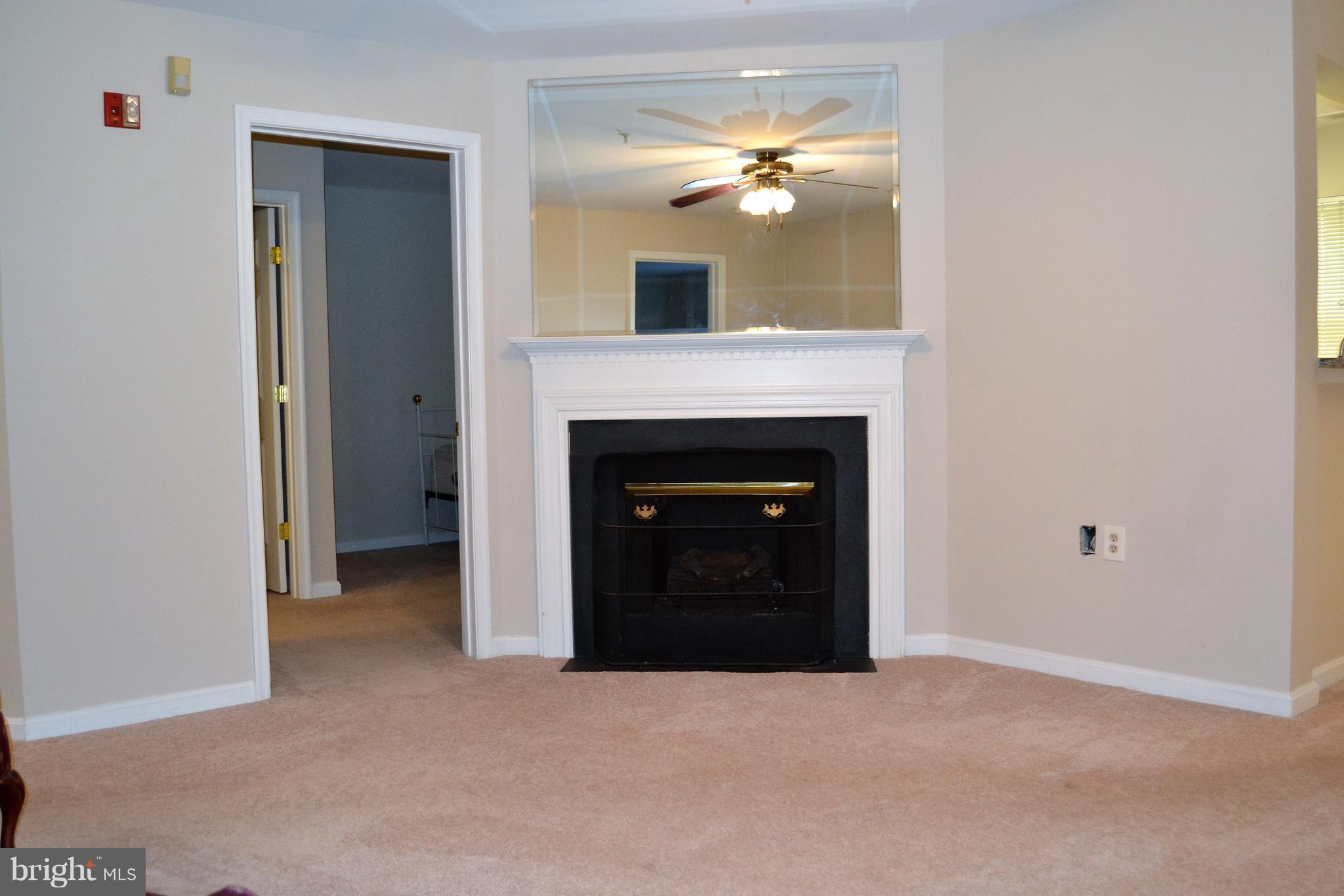 GATEWAY CONDOMINIUM - Residential