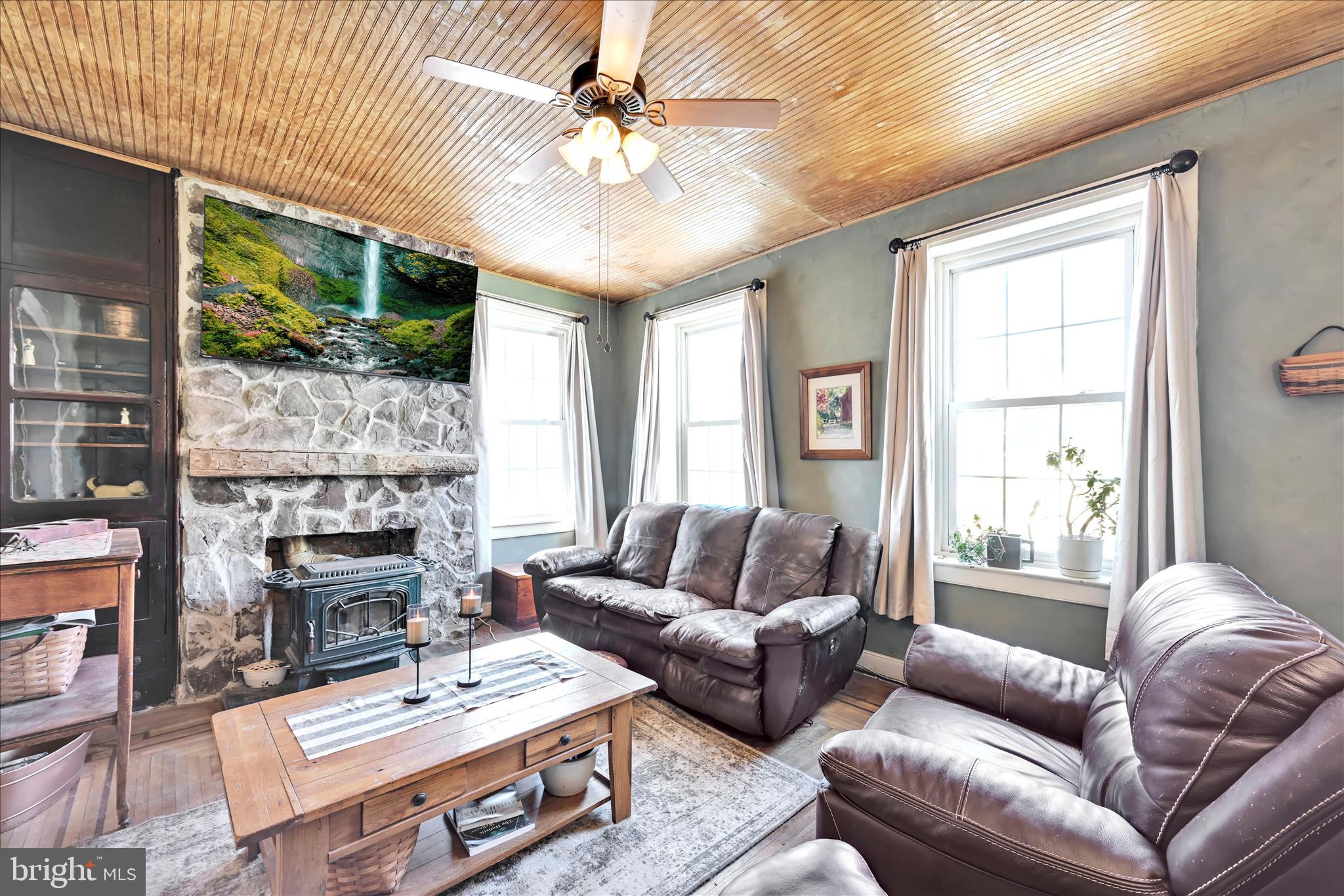 GLEN ROCK BORO - Residential