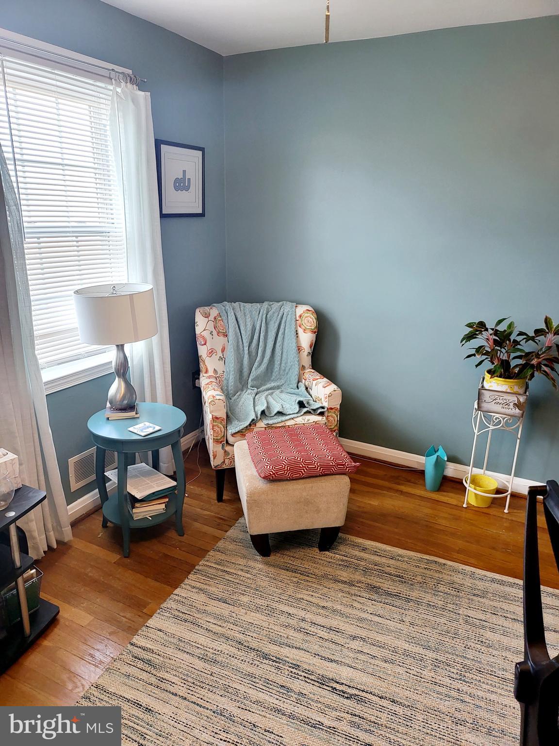 EASTWOOD - Residential