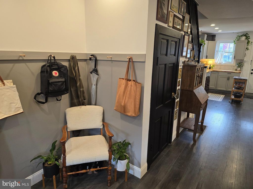 Photo of 513 Poplar Street, Lancaster, PA 17603 (MLS # PALA2049168)