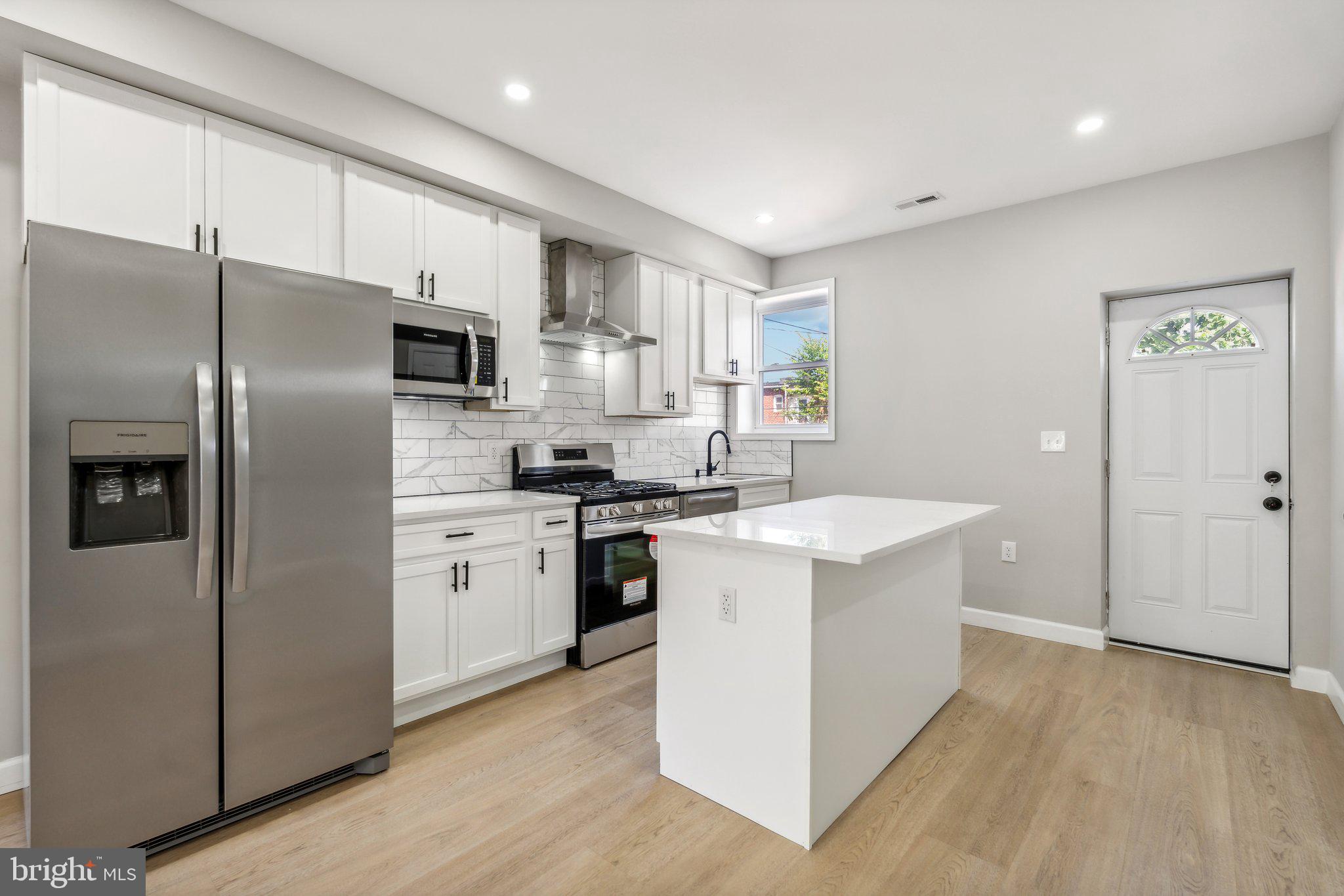 CENTRAL PARK HEIGHTS - Residential Lease