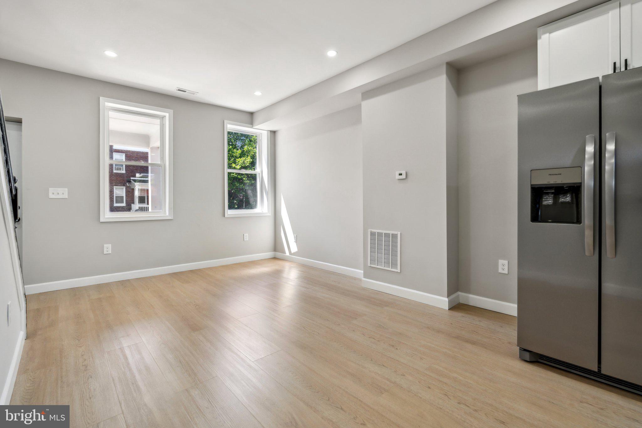CENTRAL PARK HEIGHTS - Residential Lease