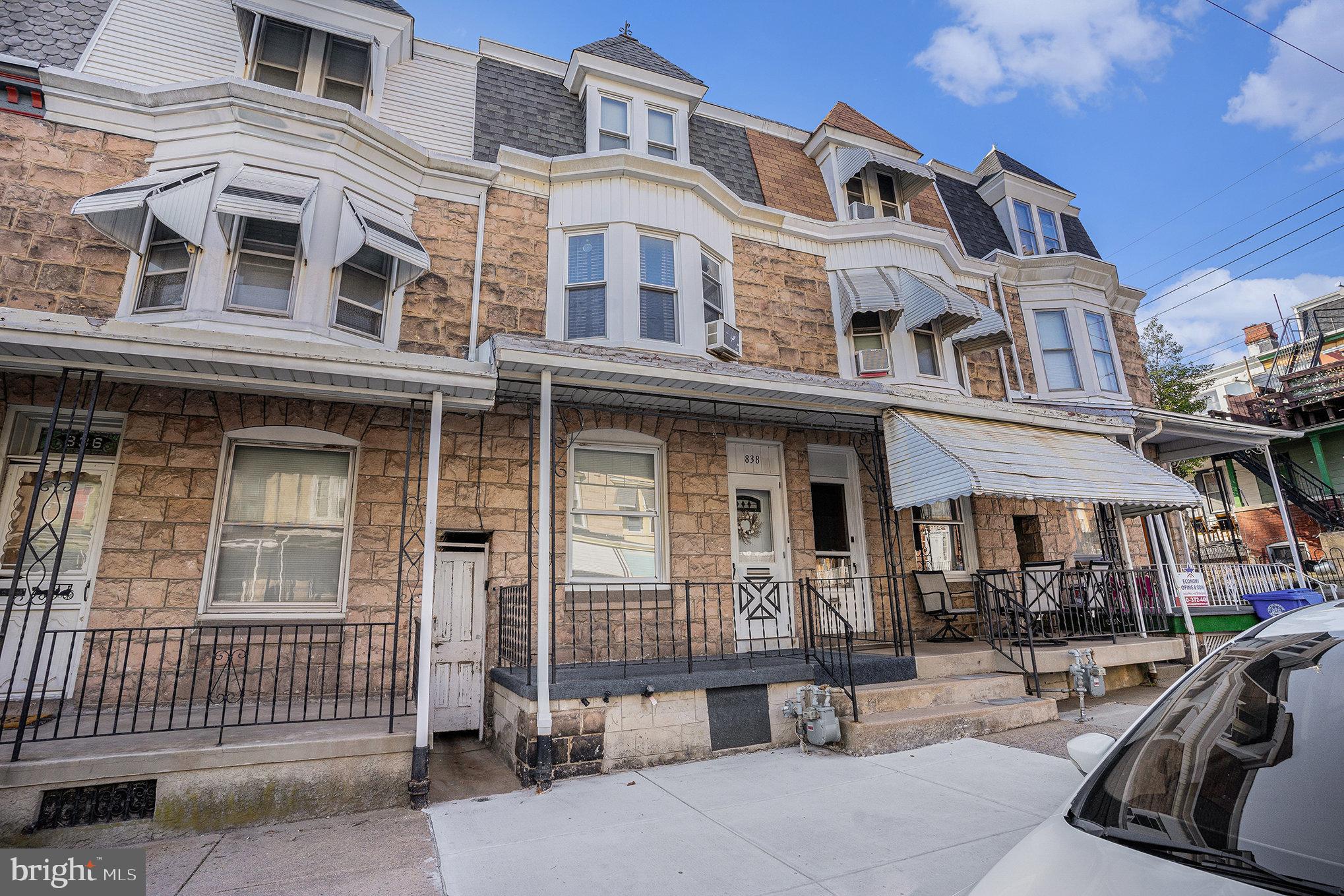838 MCKNIGHT STREET